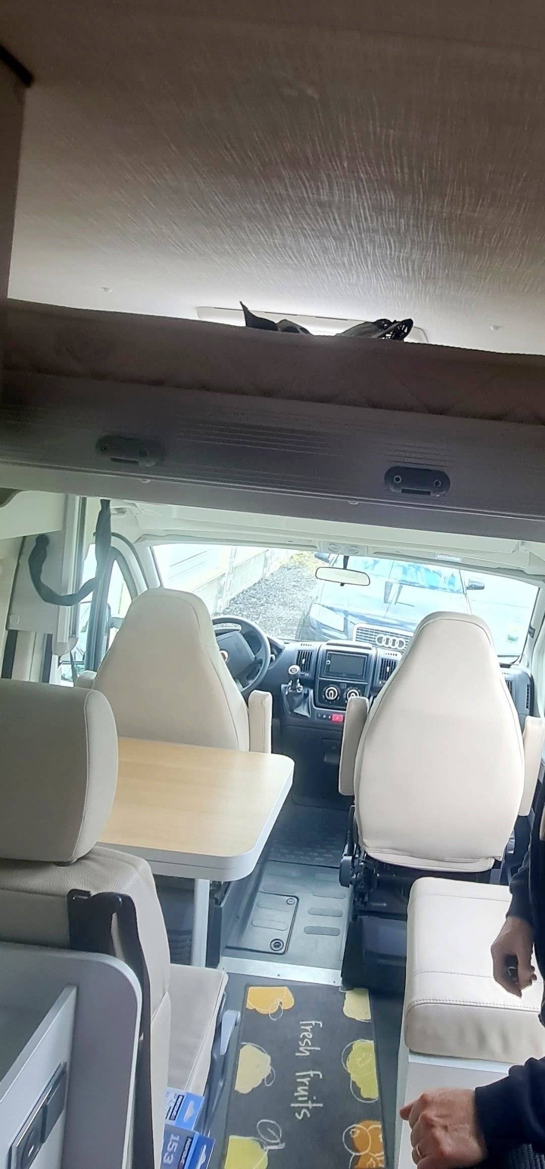 Font Vendôme Séjour Terra Van