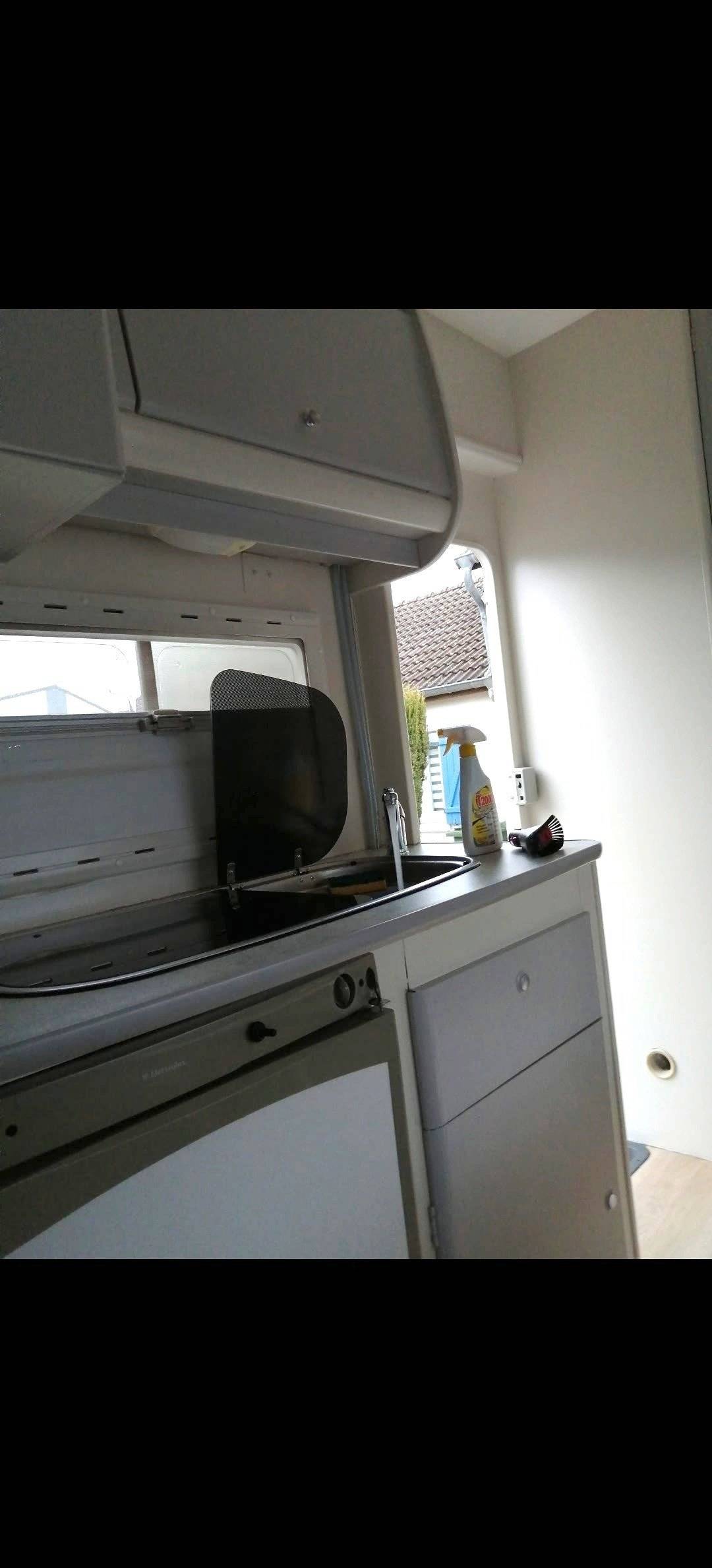 Angolo cucina Fiat Ducato 2.8L 127 cv - Yescapa