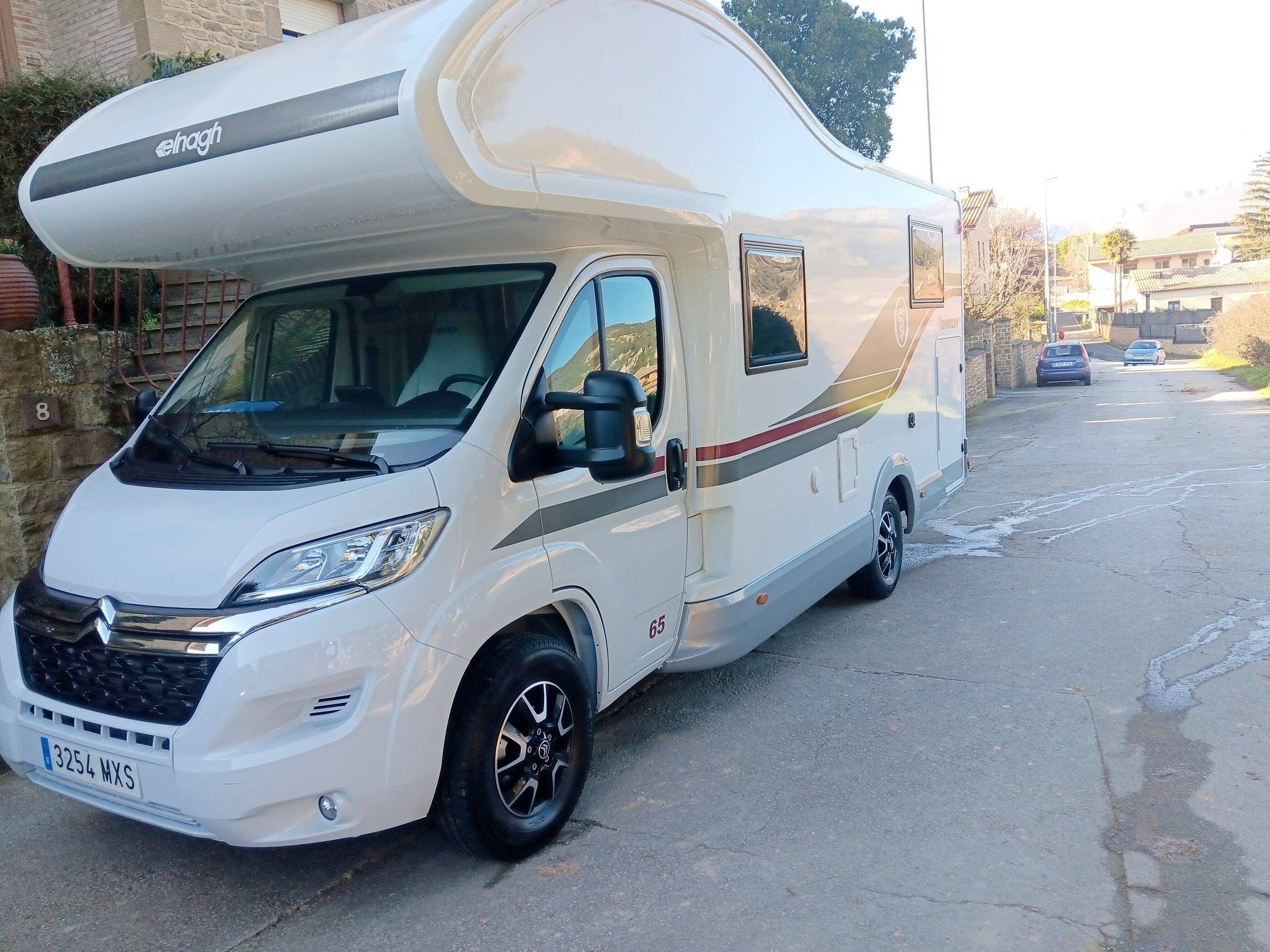 Elnagh Elnagh  Baron 565