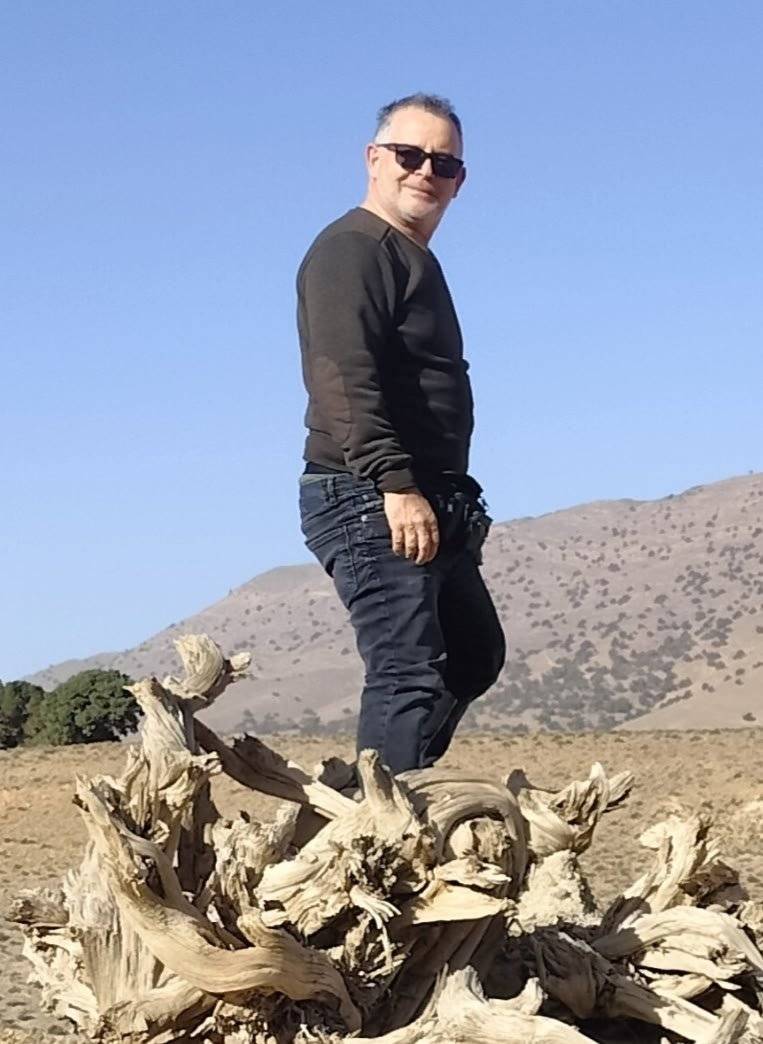 António