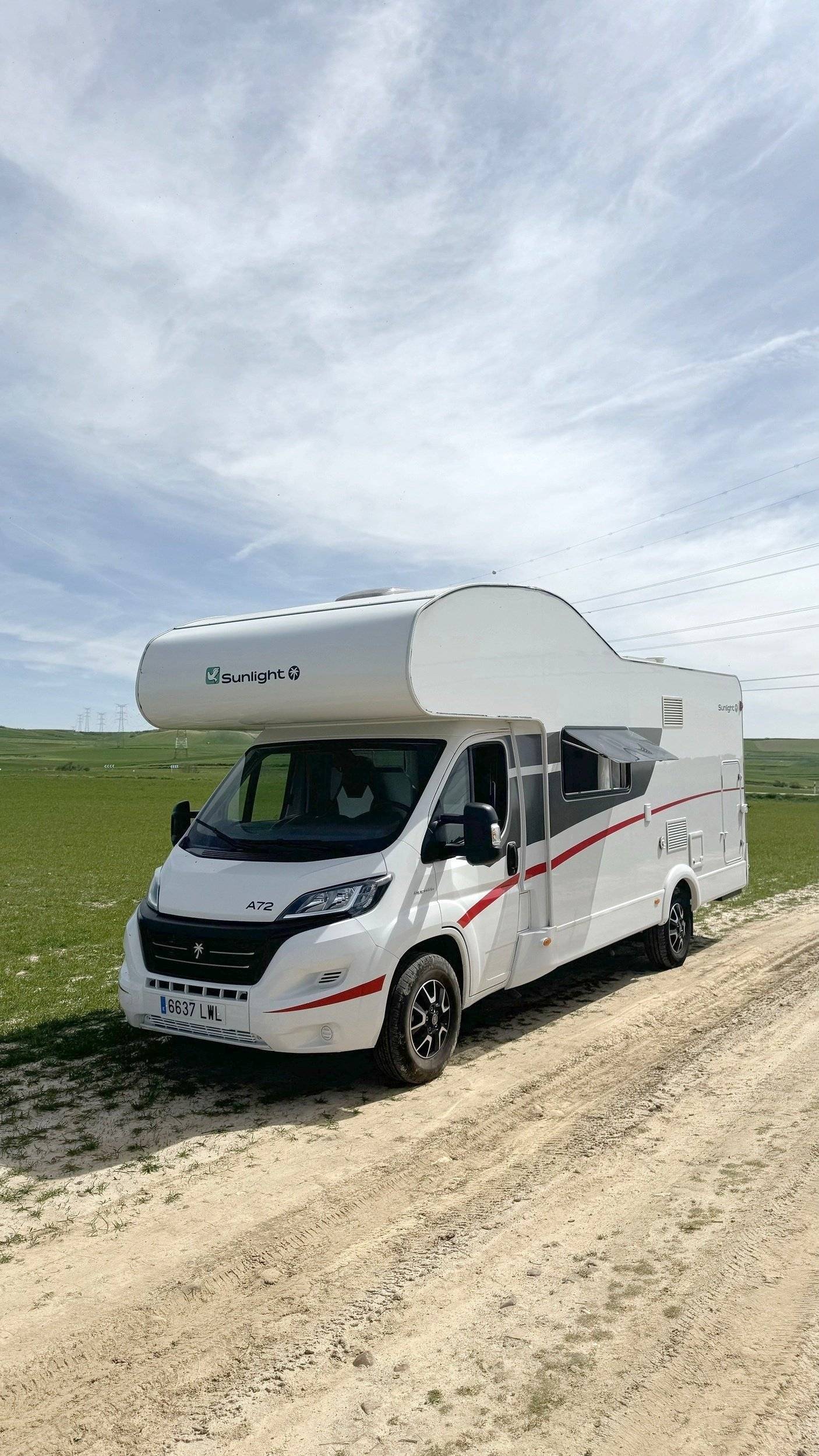 Camper Track DUCATO CAMPER VAN