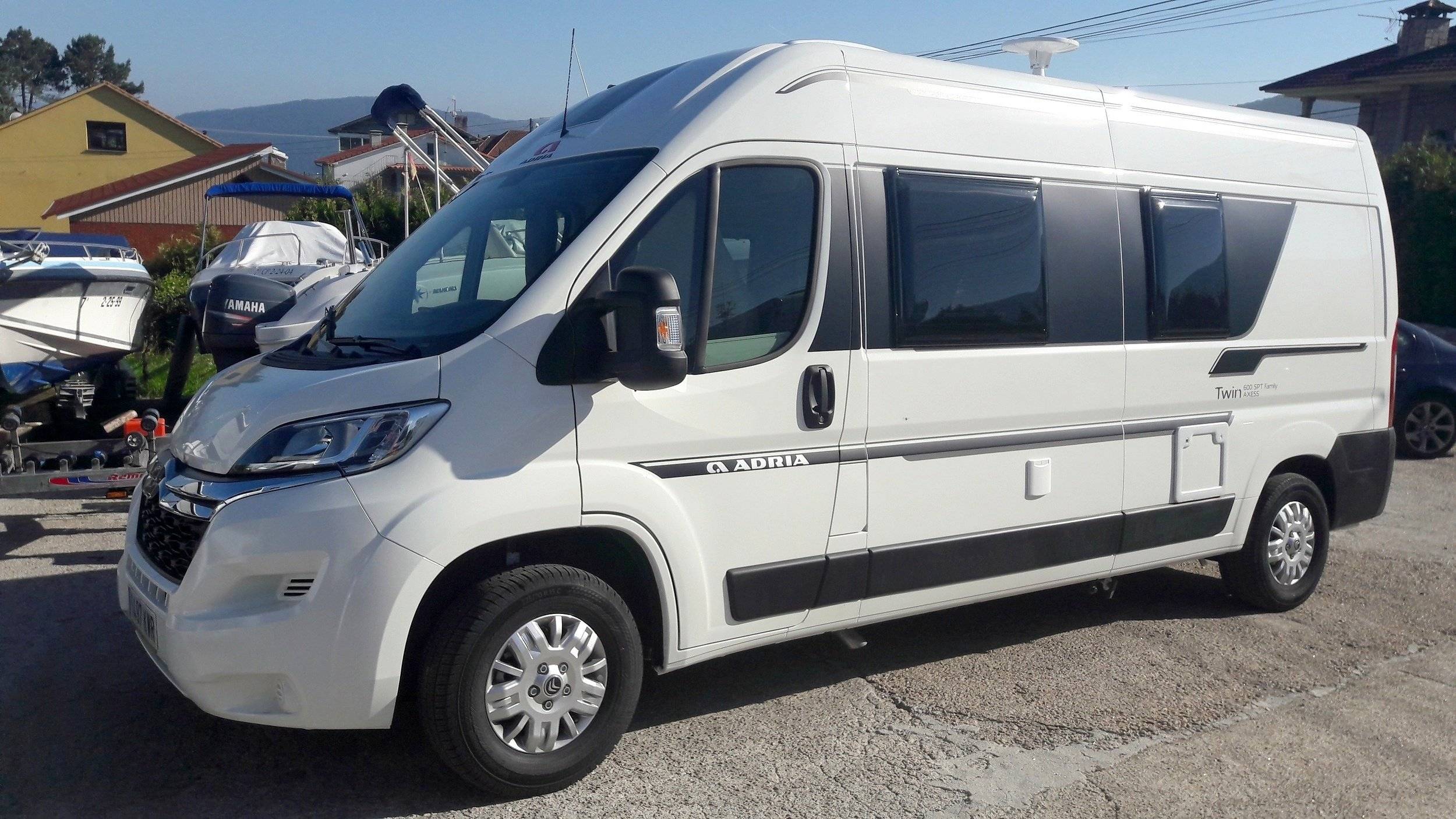 Adria Jumper 2,0 l 160 ch