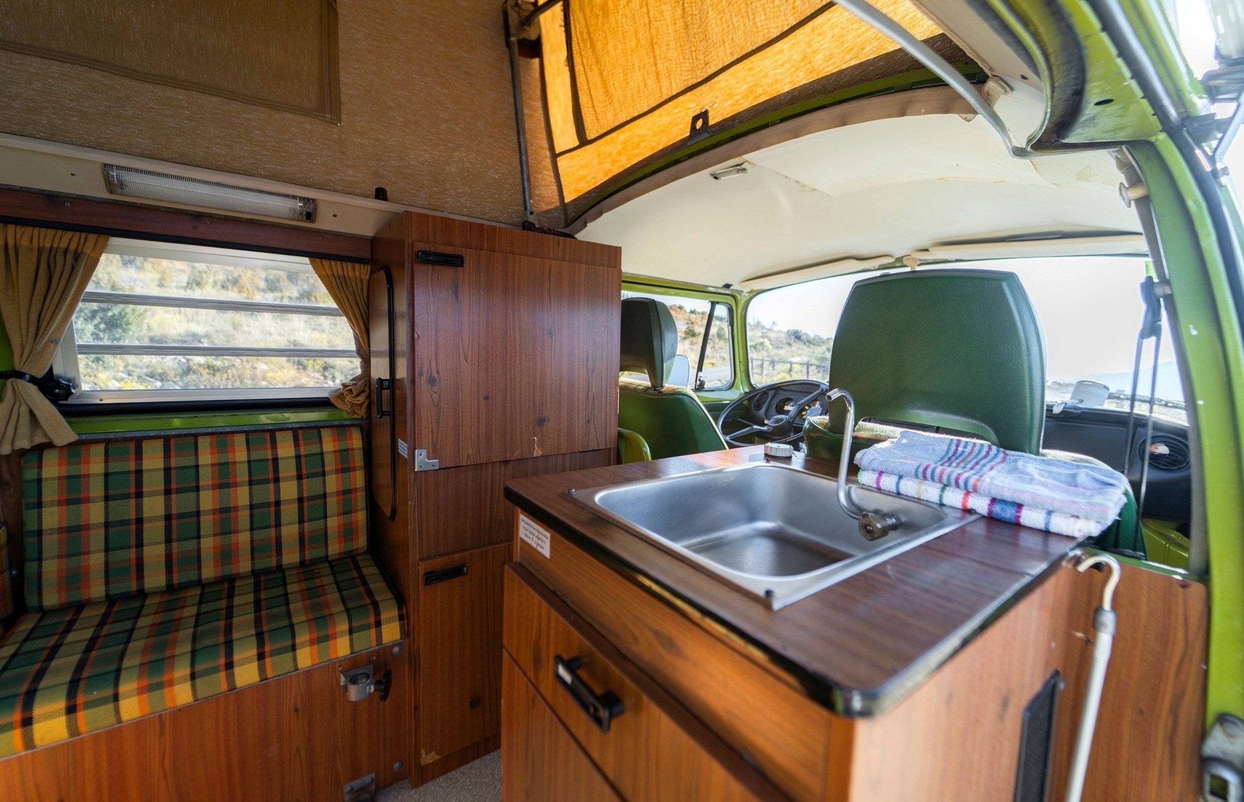 Volkswagen Kombi T2 Helsinki Westfalia Original