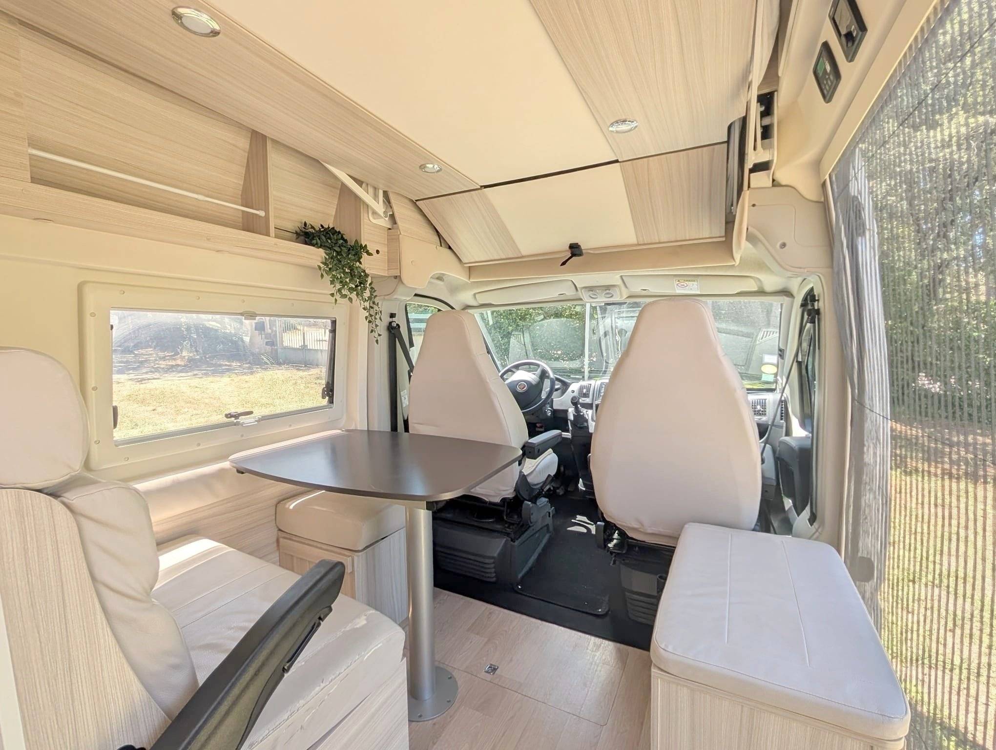 Dreamer Camper Five