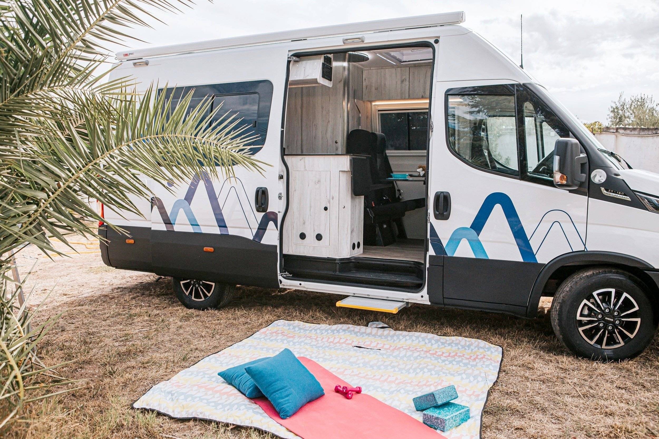 Camper Track Camper Eurogaza