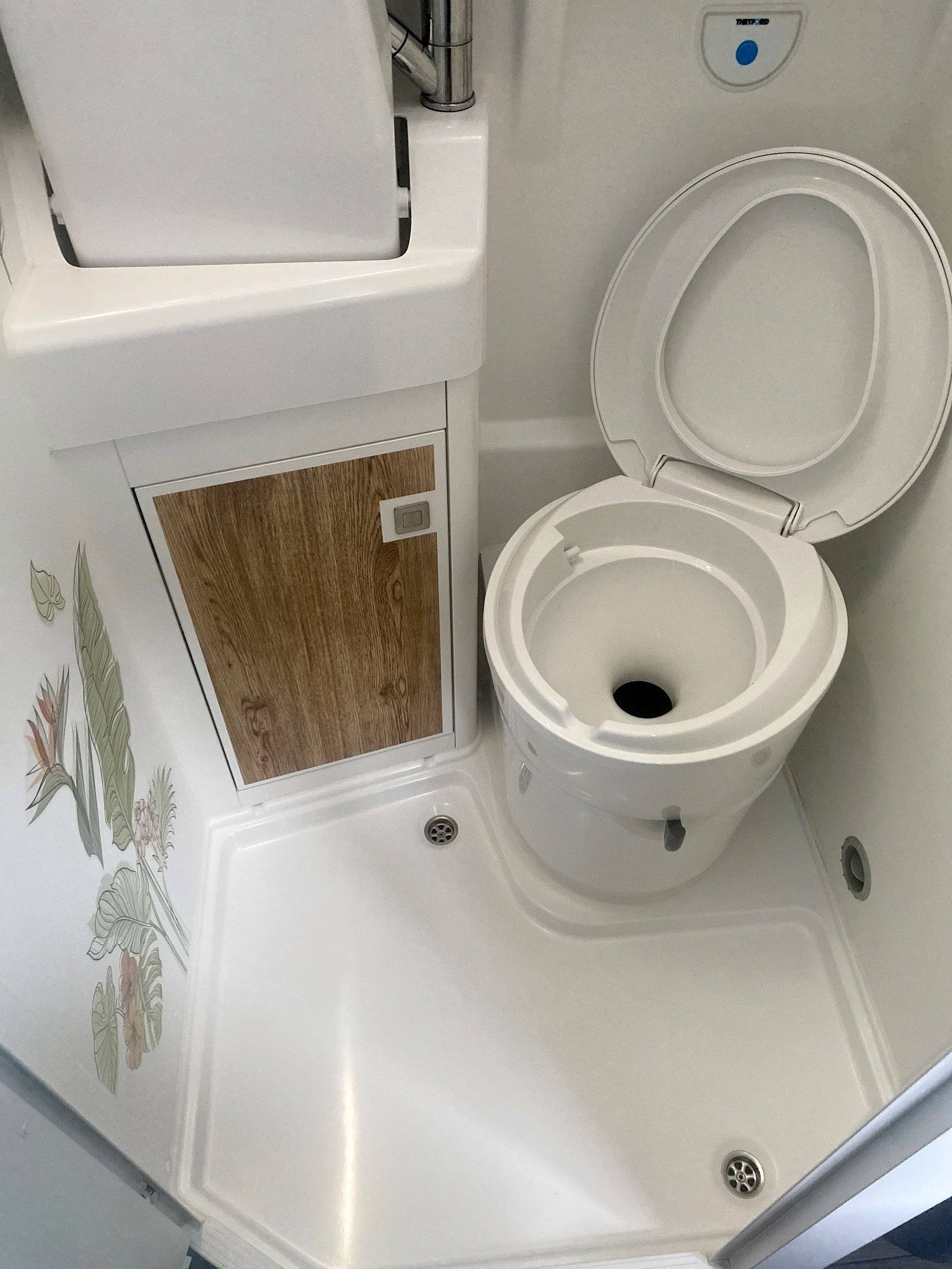 Volkswagen Grand California 600