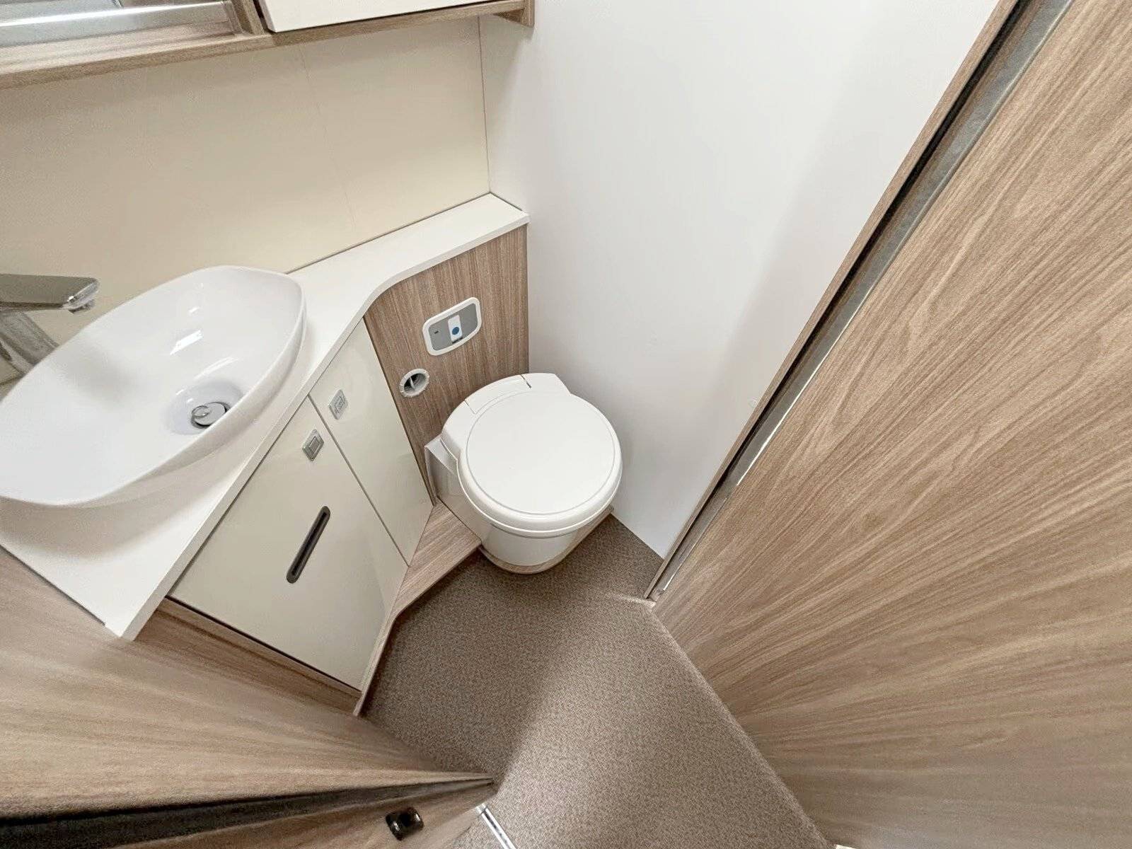 Bürstner Limited Edition T727G