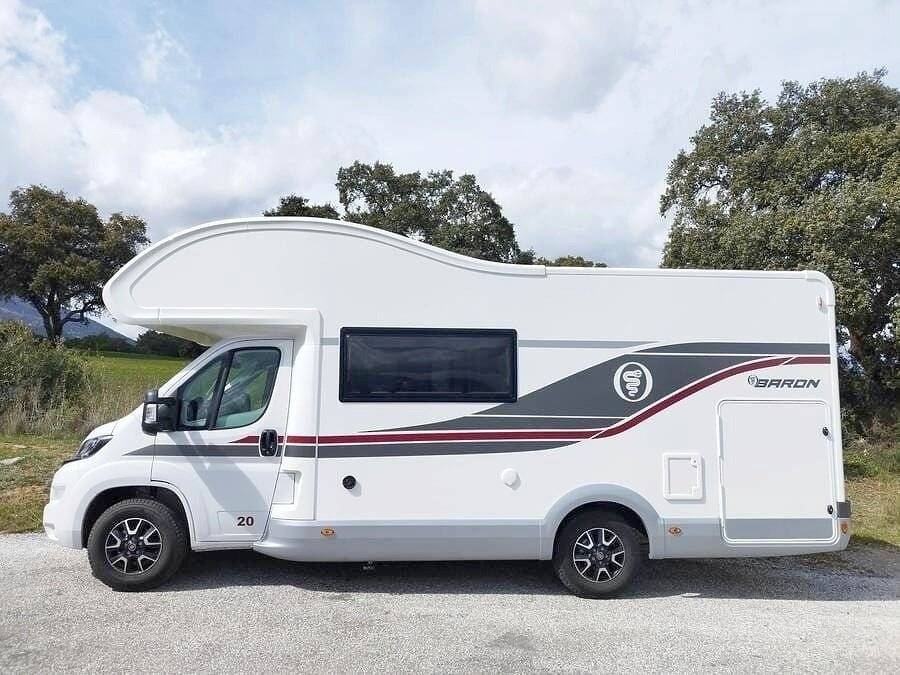 Elnagh Elnagh  Baron 20