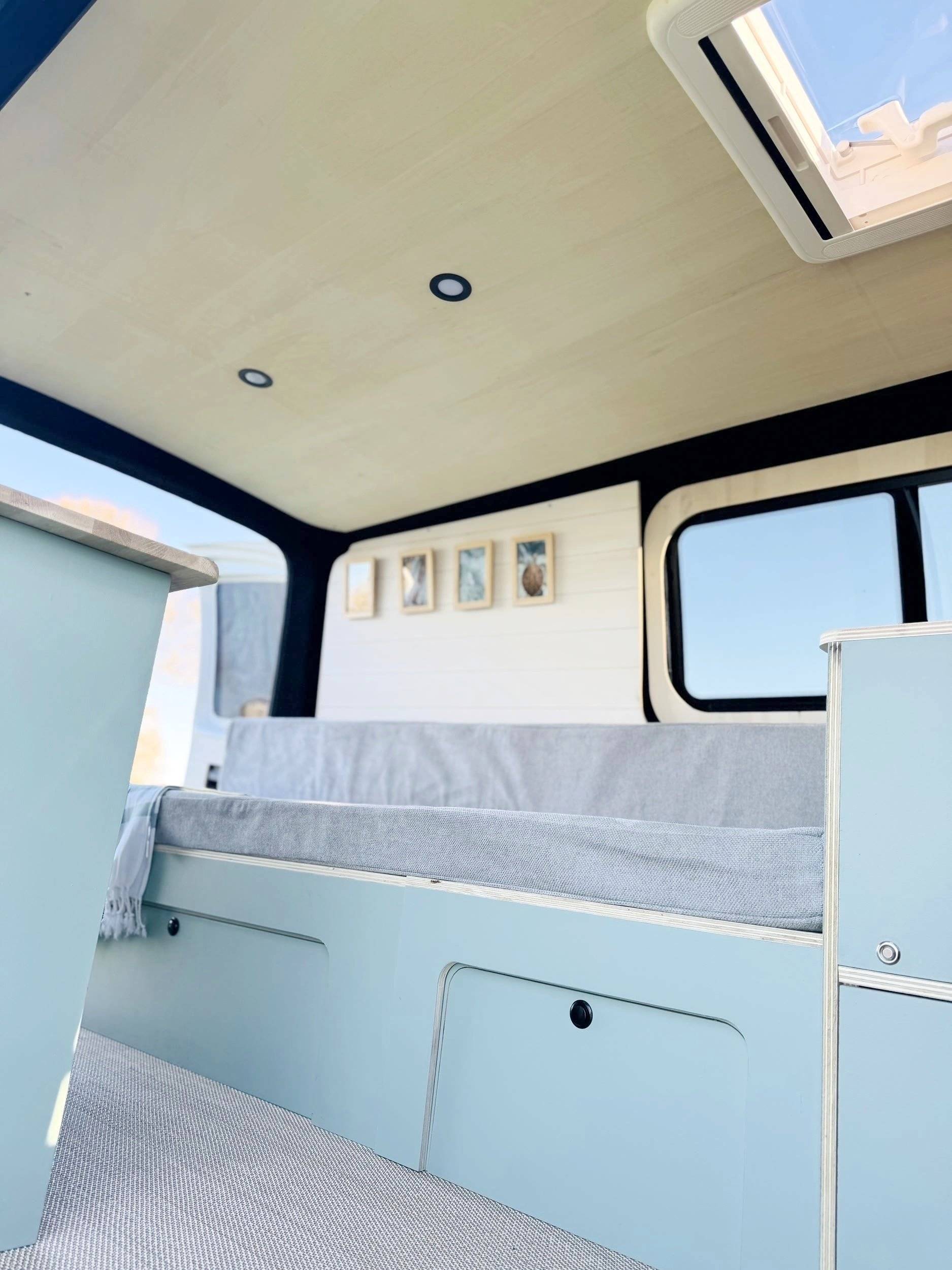 Concept Van Loisirs T6 2,0 l 102 ch