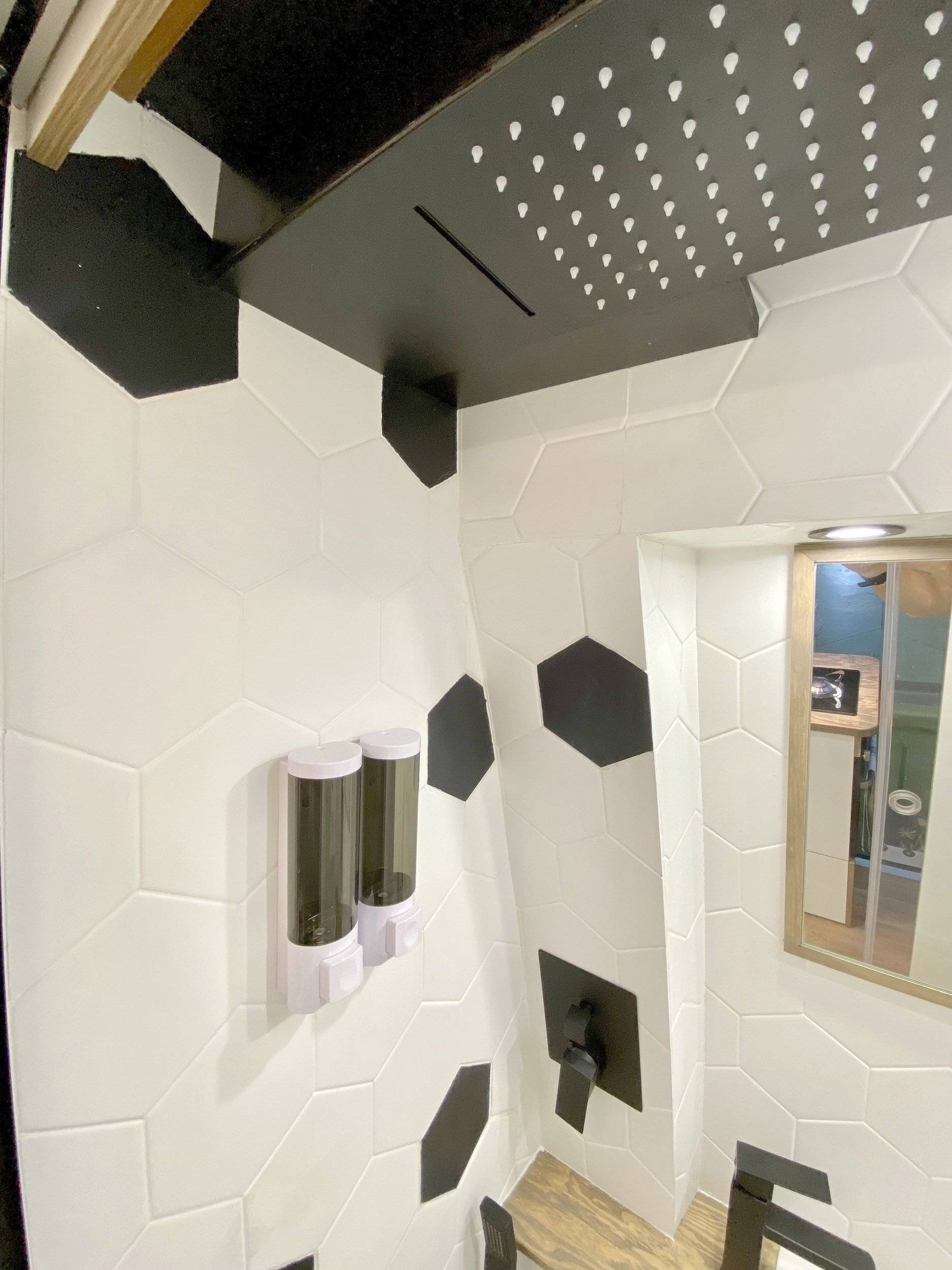 TGE3 180CV L4H4 4X4 MAN