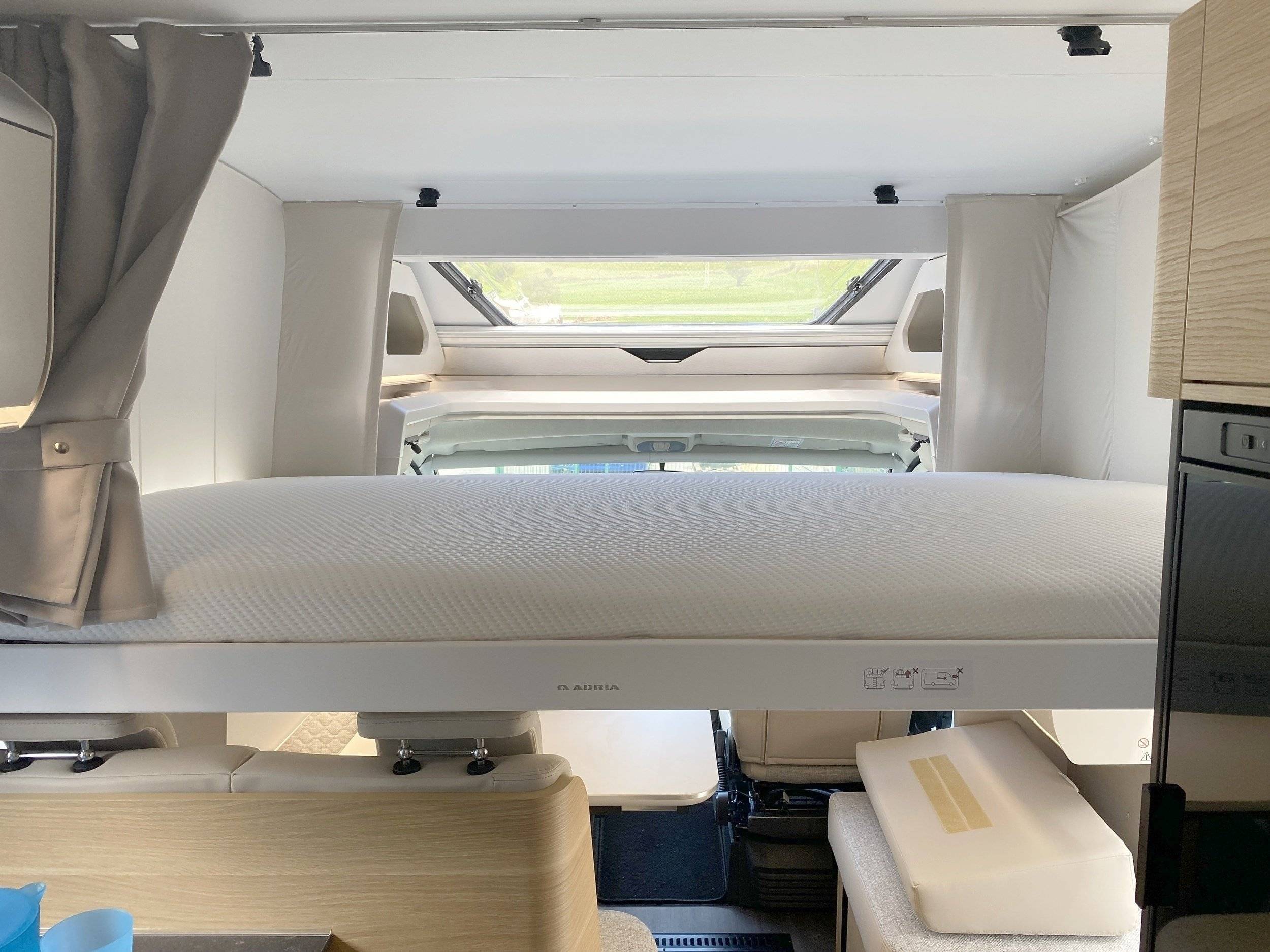 Adria Adria Matrix Axess 670 SL