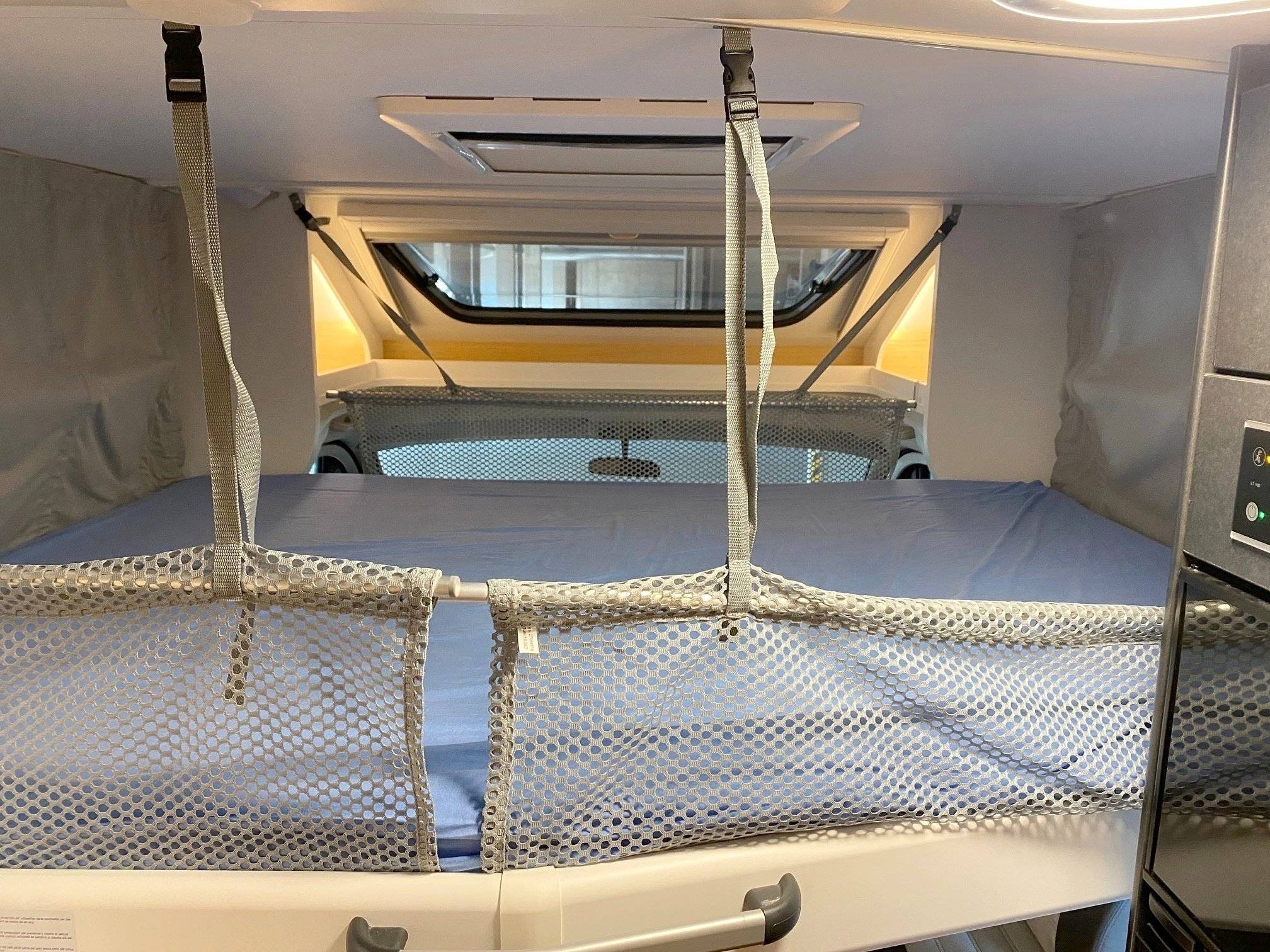 Sunlight T-68 Adventure Edition