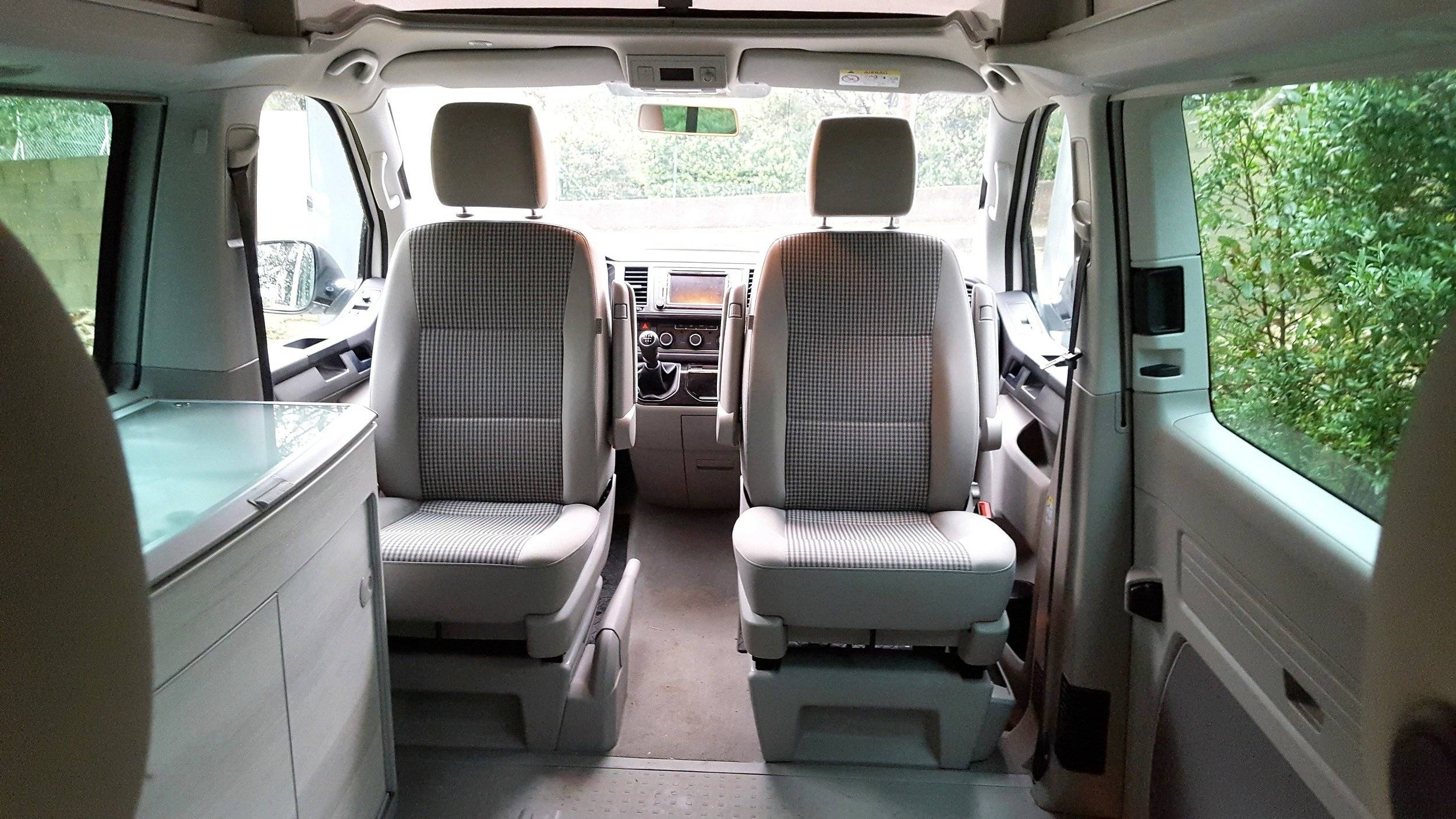 Volkswagen T6 2 l TDI 150 ch