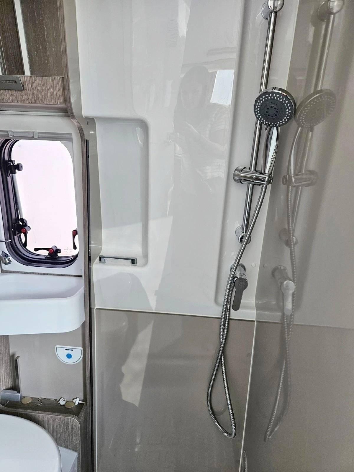 Challenger V114 Max Road Edition Vip