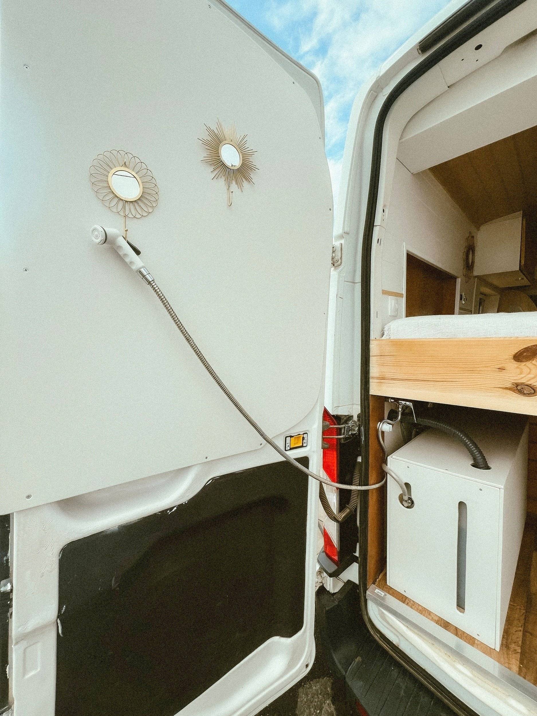 Ford Transit 2,4 l TDCi 140 ch.