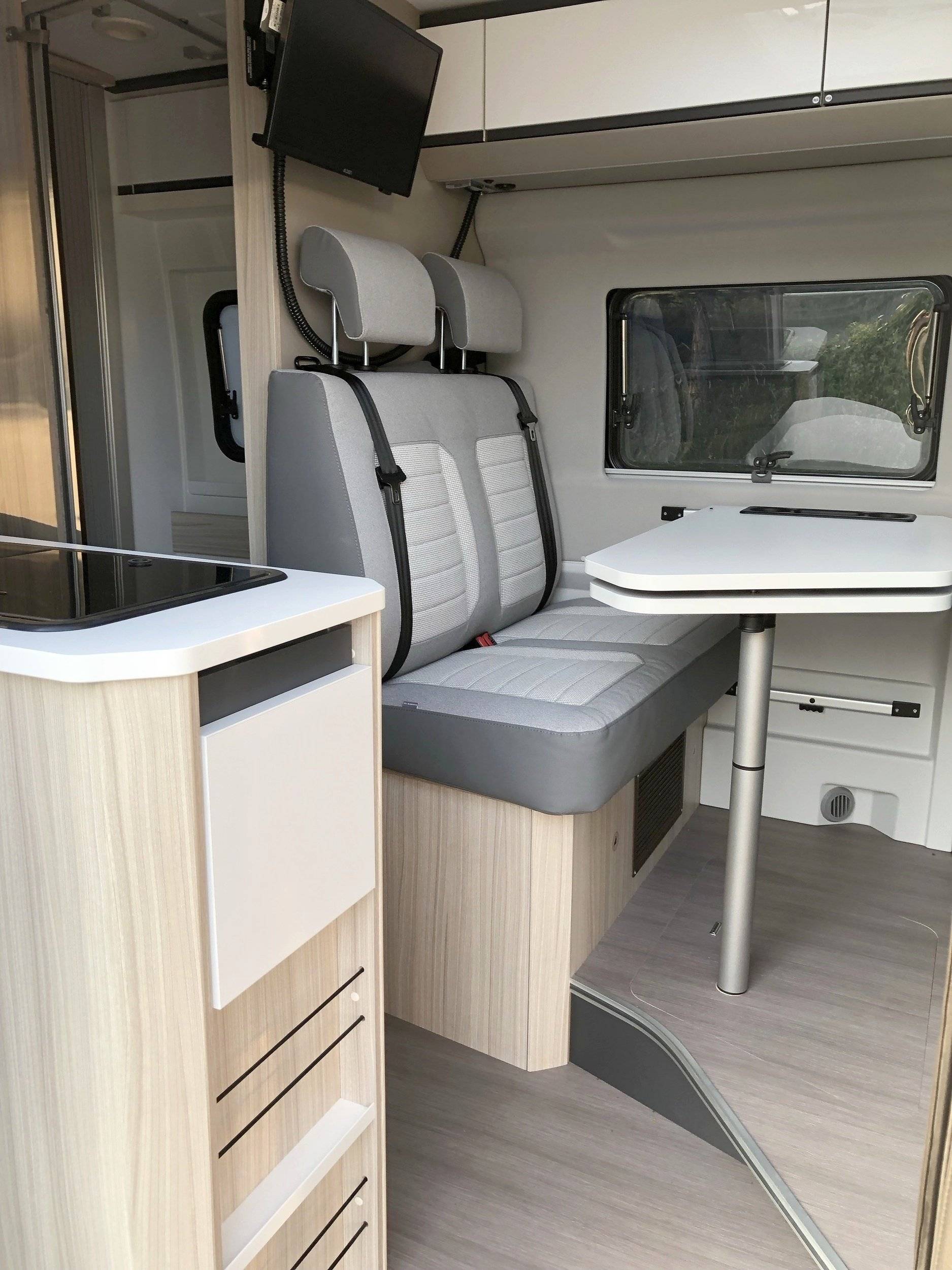 Adria Twin 640 SGX plus