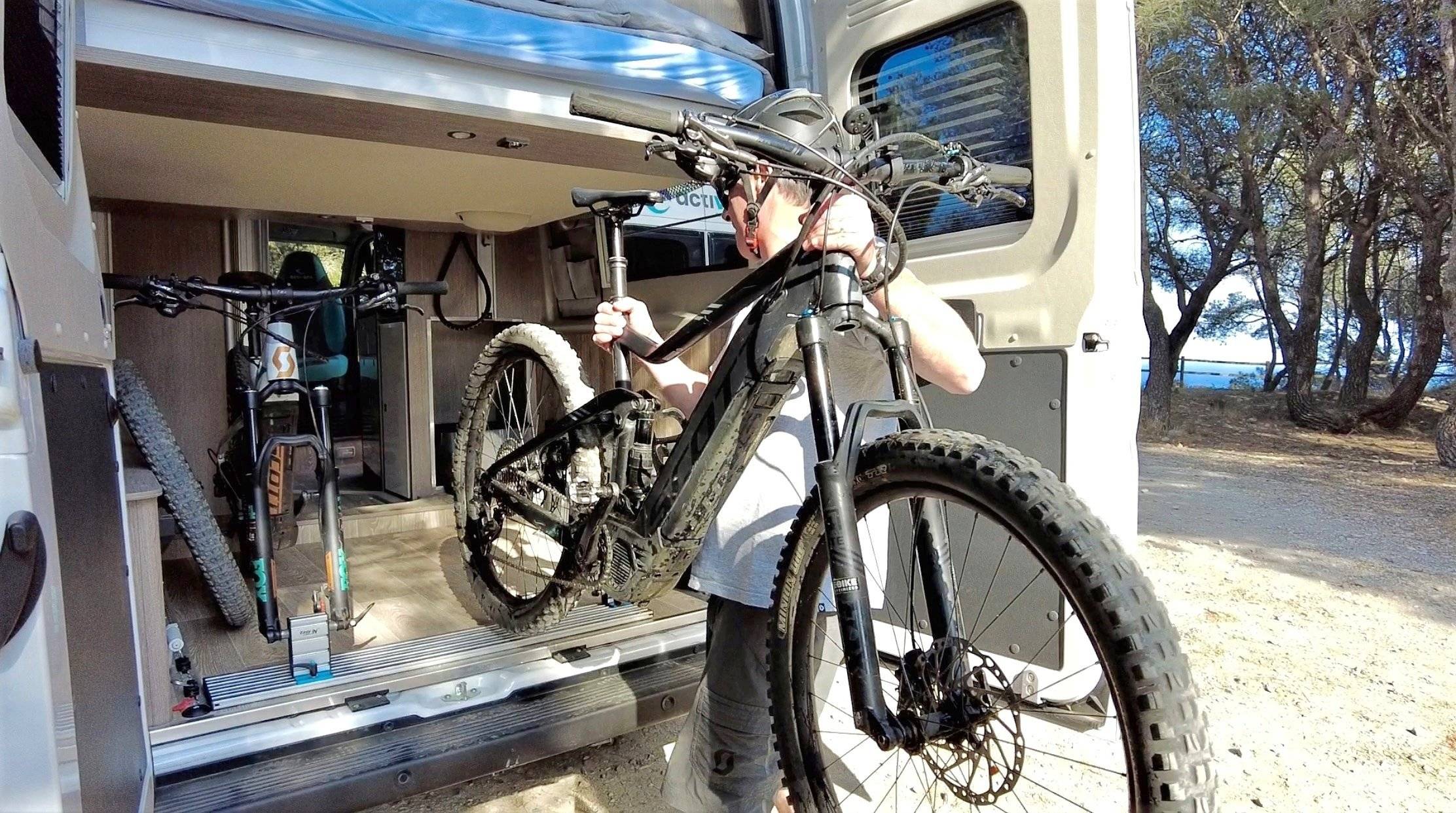 ACTIVANS BIKE CAMPER COSTA BRAVA 