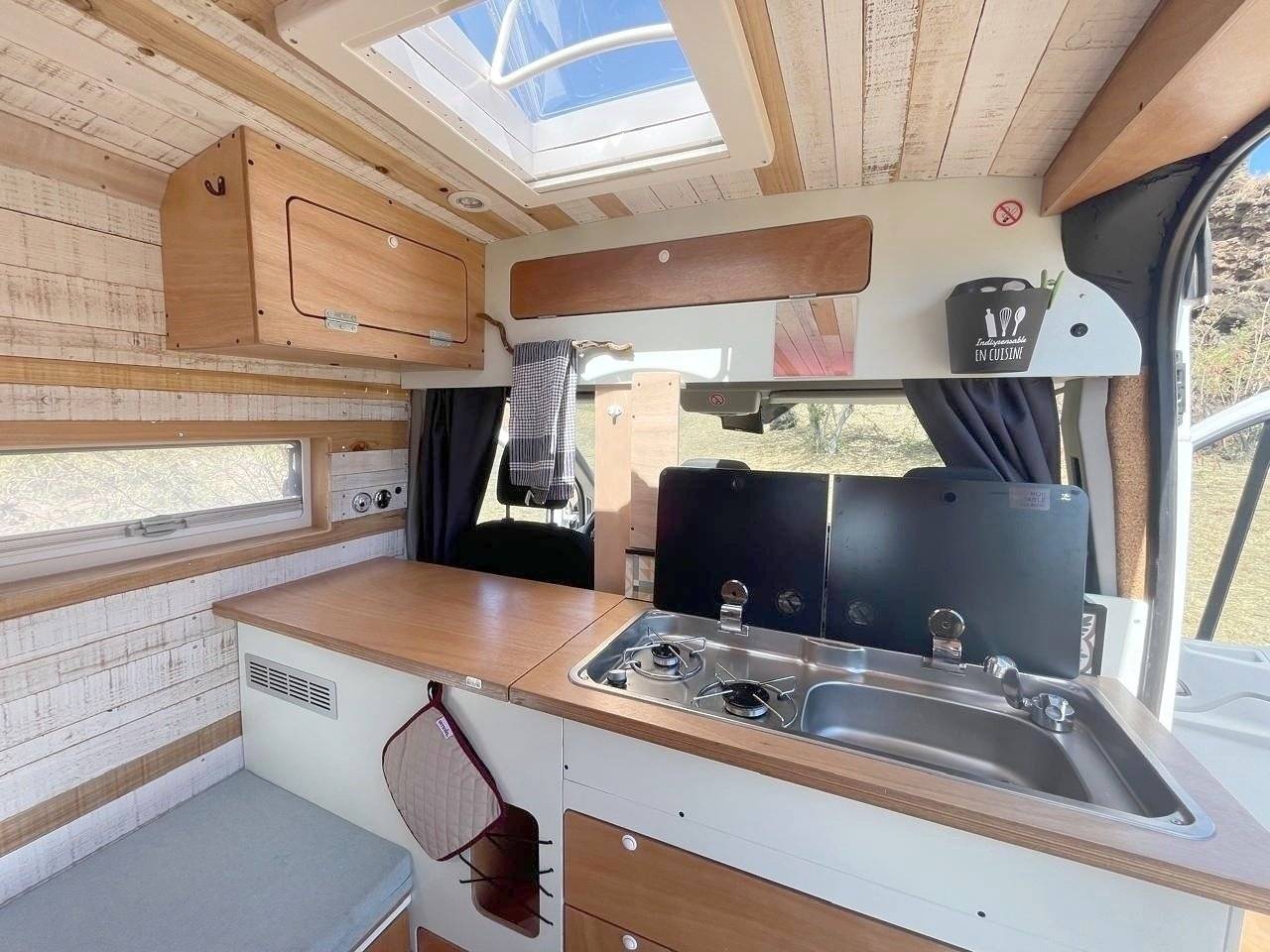 T.H.O.M. FORD TRANSIT 2T L2H2 TDCI 130CH