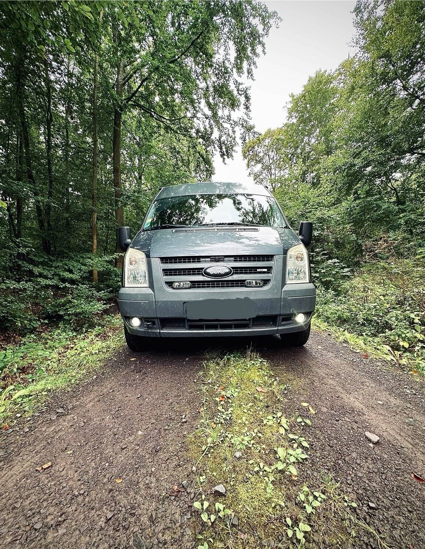 Joly Camp FORD TRANSIT