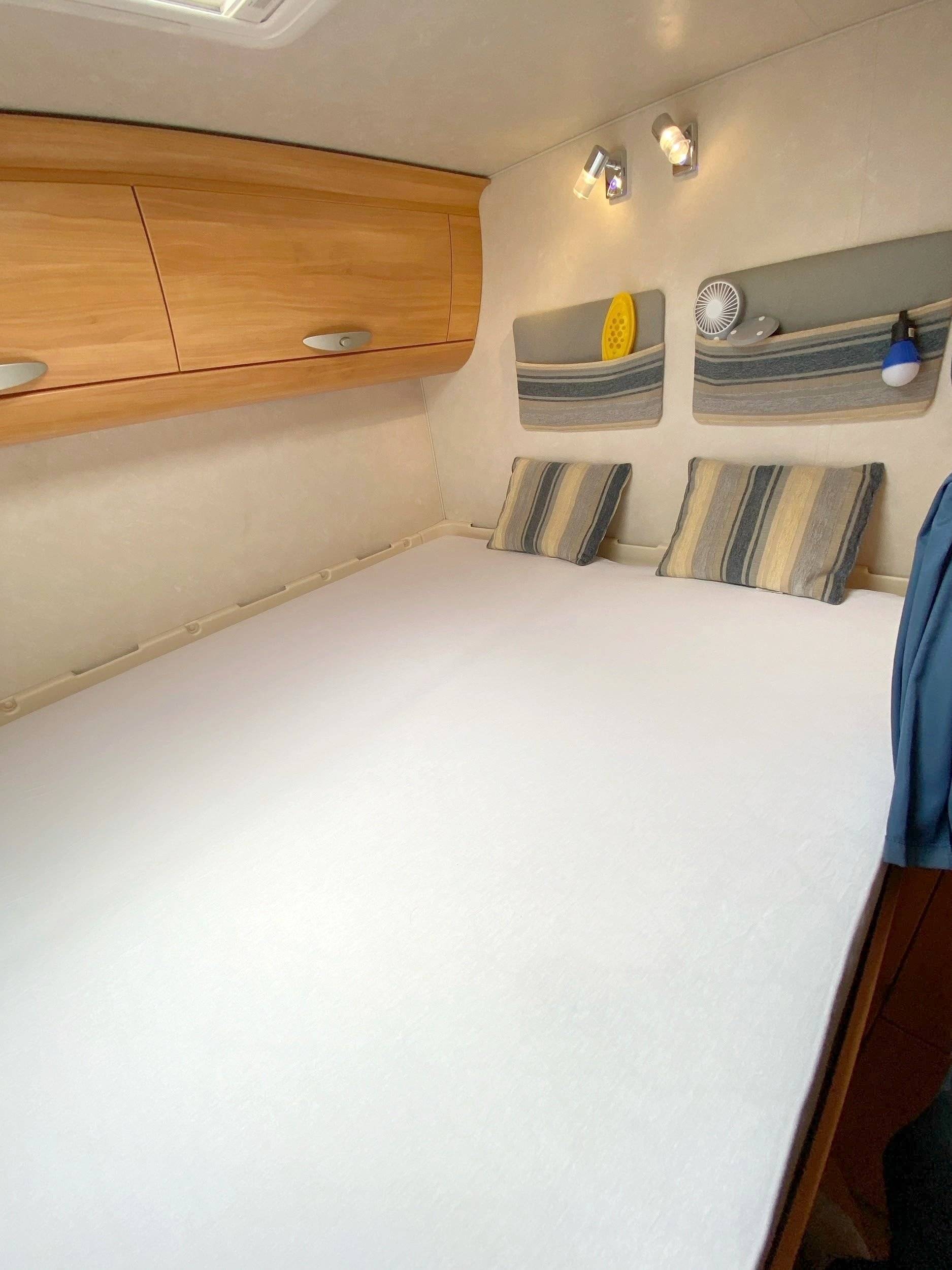 Berth Fiat Ducato 2,2 l Multijet 130 ch. - Yescapa