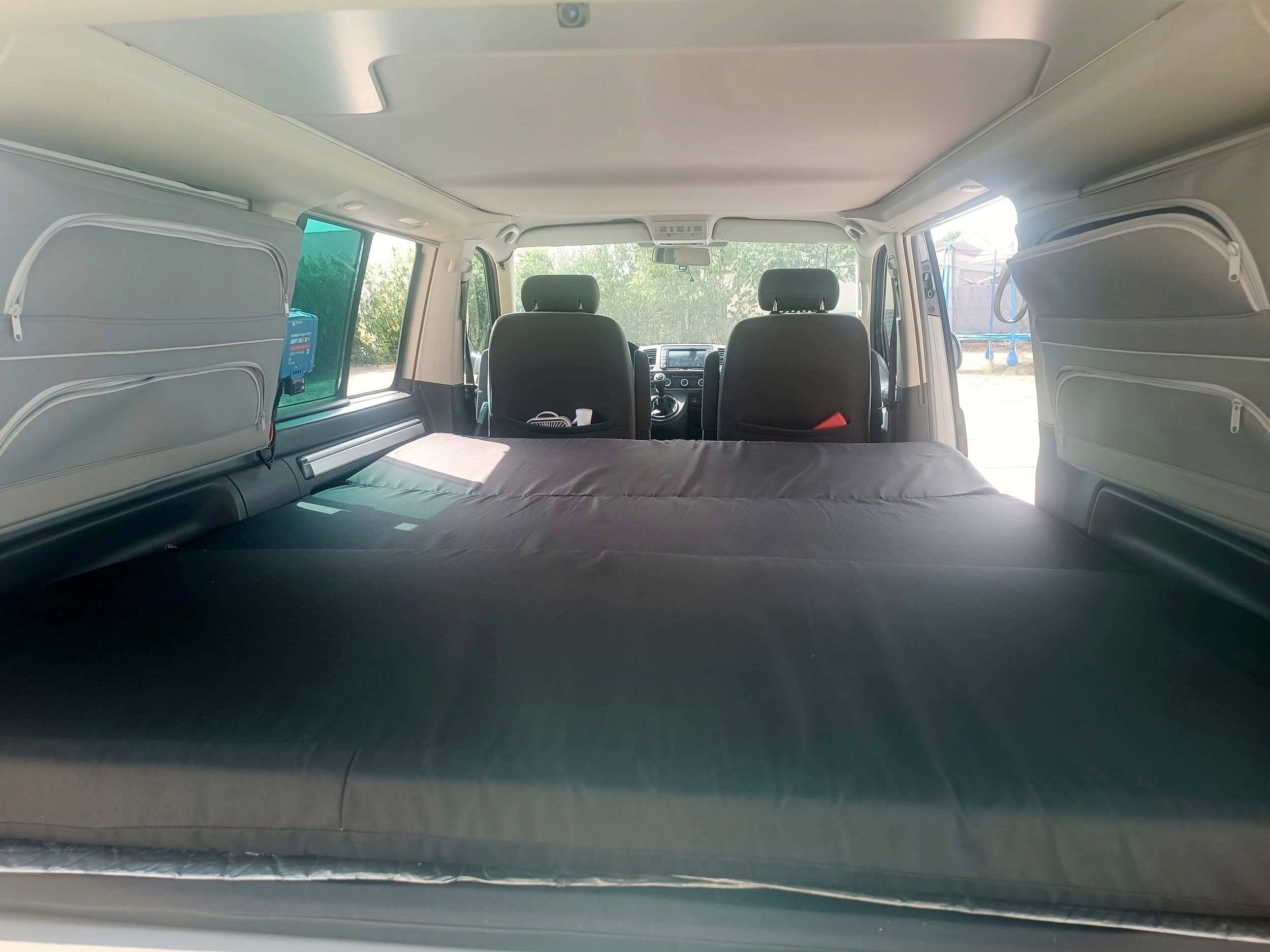 Volkswagen T5 California Beach 4 Motion