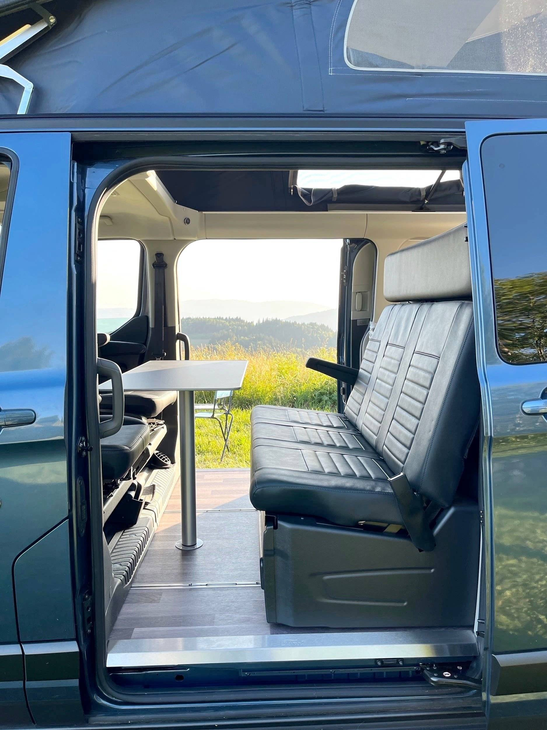 Menjador Ford Transit Custom Nugget 320 L1H1 Camper - Yescapa