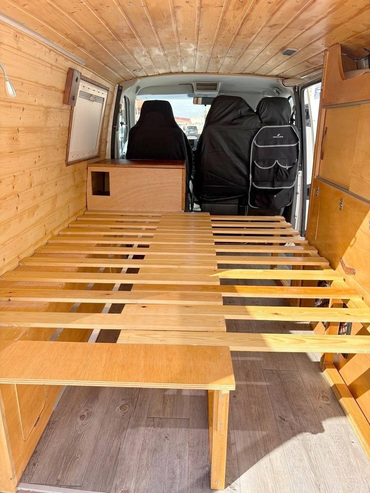 Berth Volkswagen - Yescapa