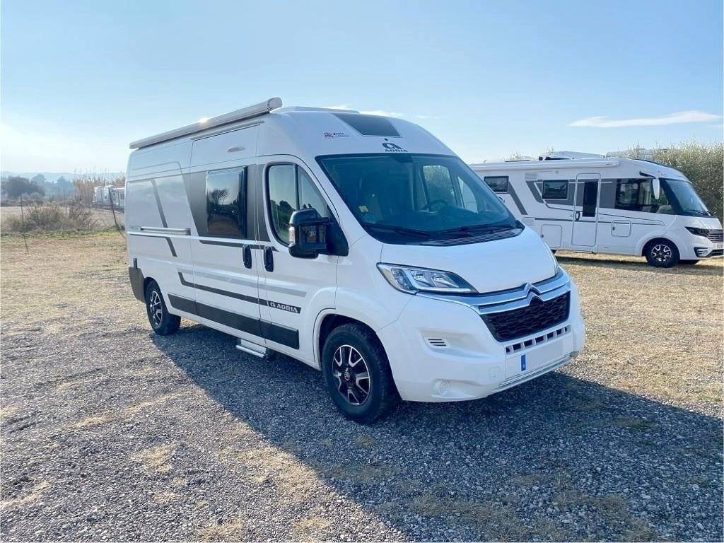 Adria Twin Axess Family 600SP