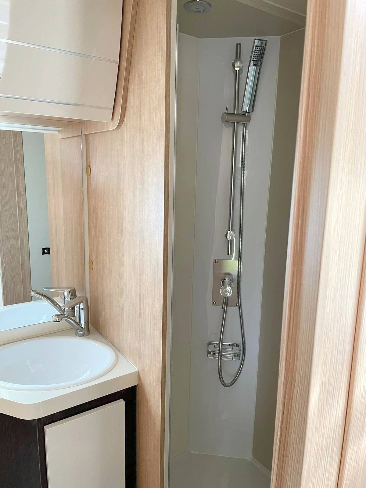 Forster Forster A699DVB-F