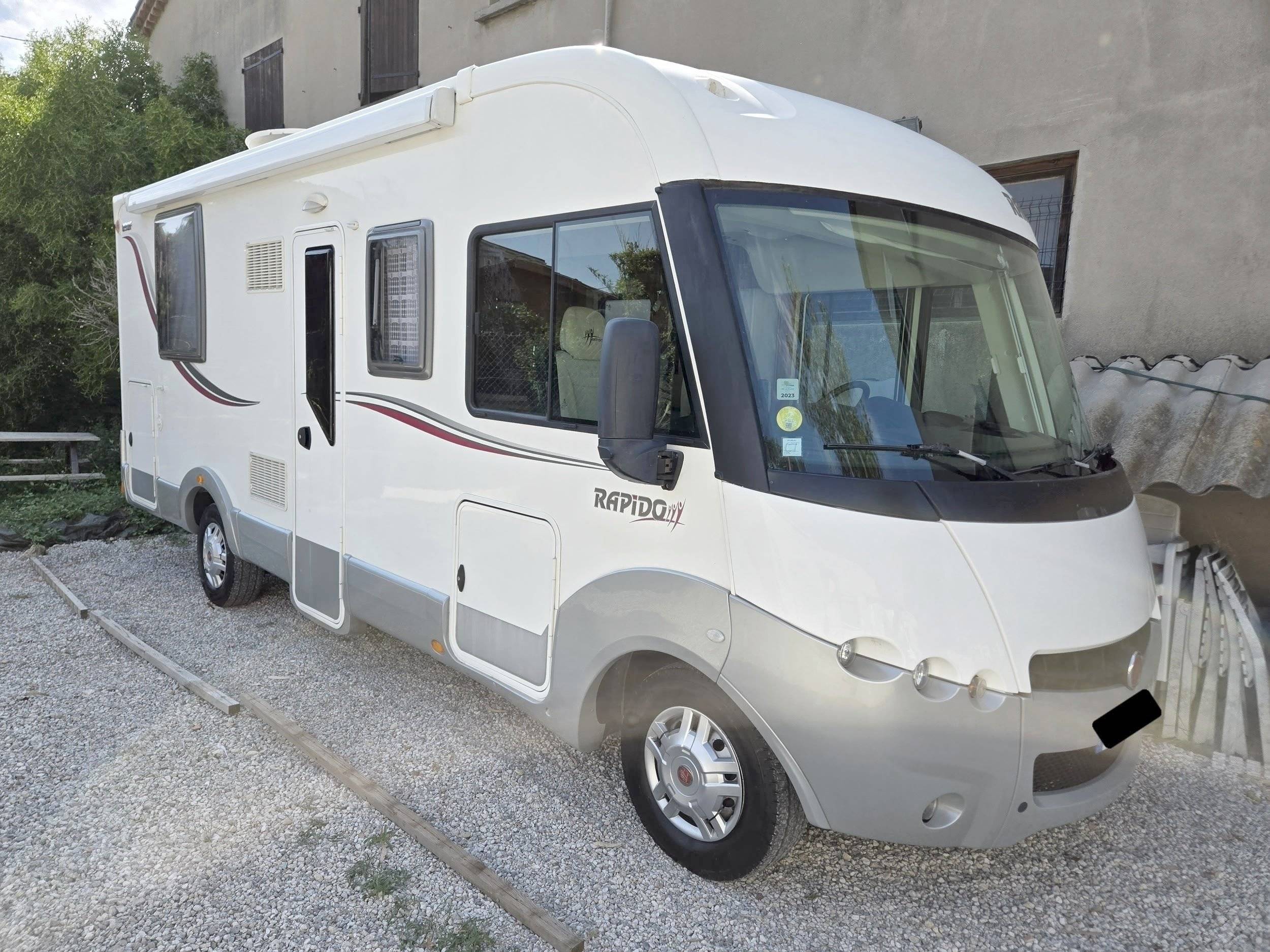 Rapido 890F