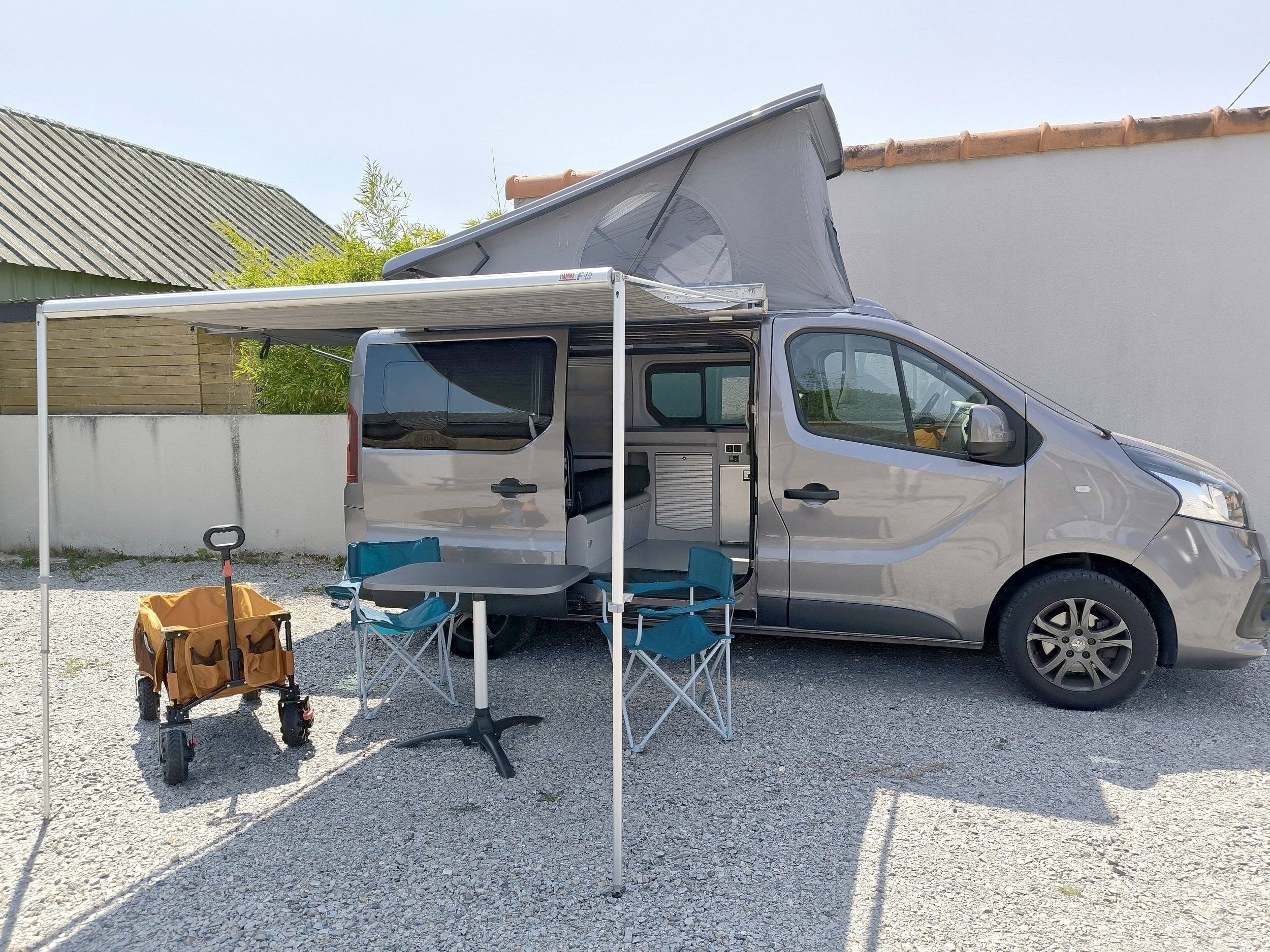 Hanroad RENAULT TRAFIC III Grand Confort