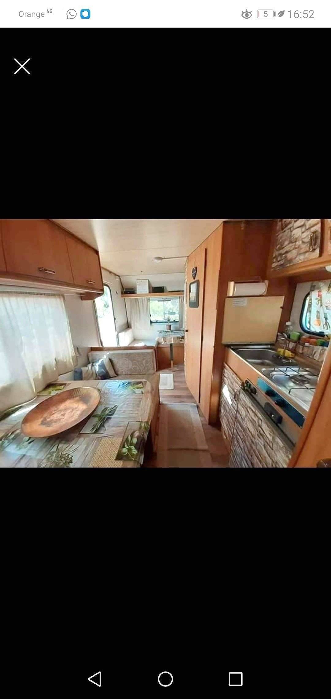 Dinette Ford - Yescapa