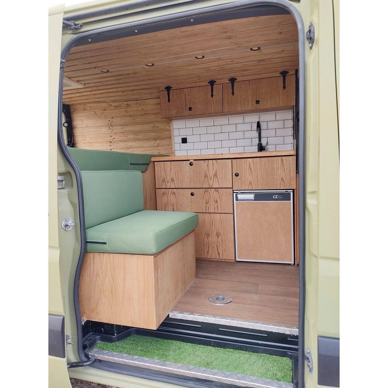 Coringa Vans Mercedes Sprinter 210