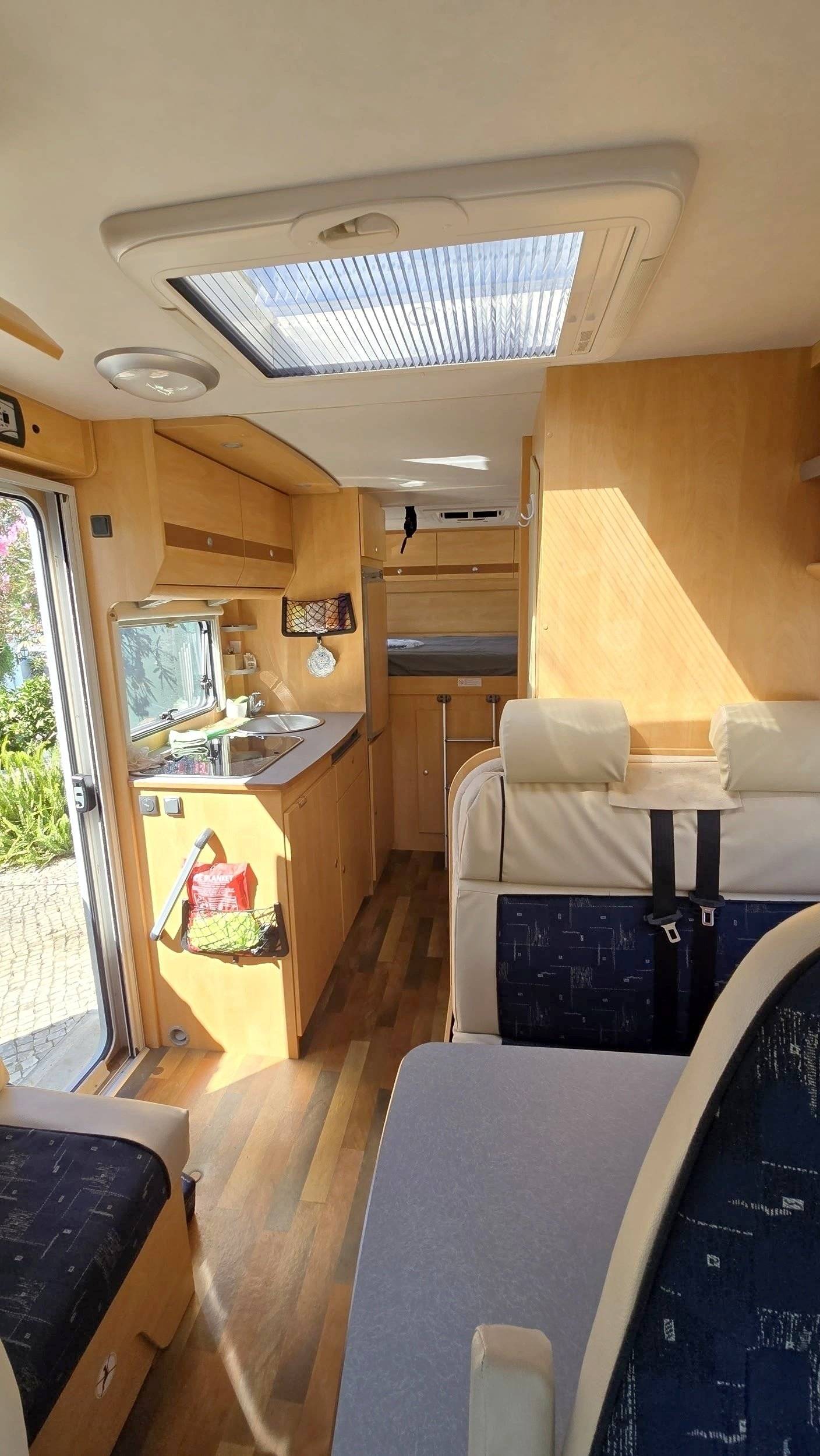 Sunlight Transit 2,3 l TDCi 130 ch.