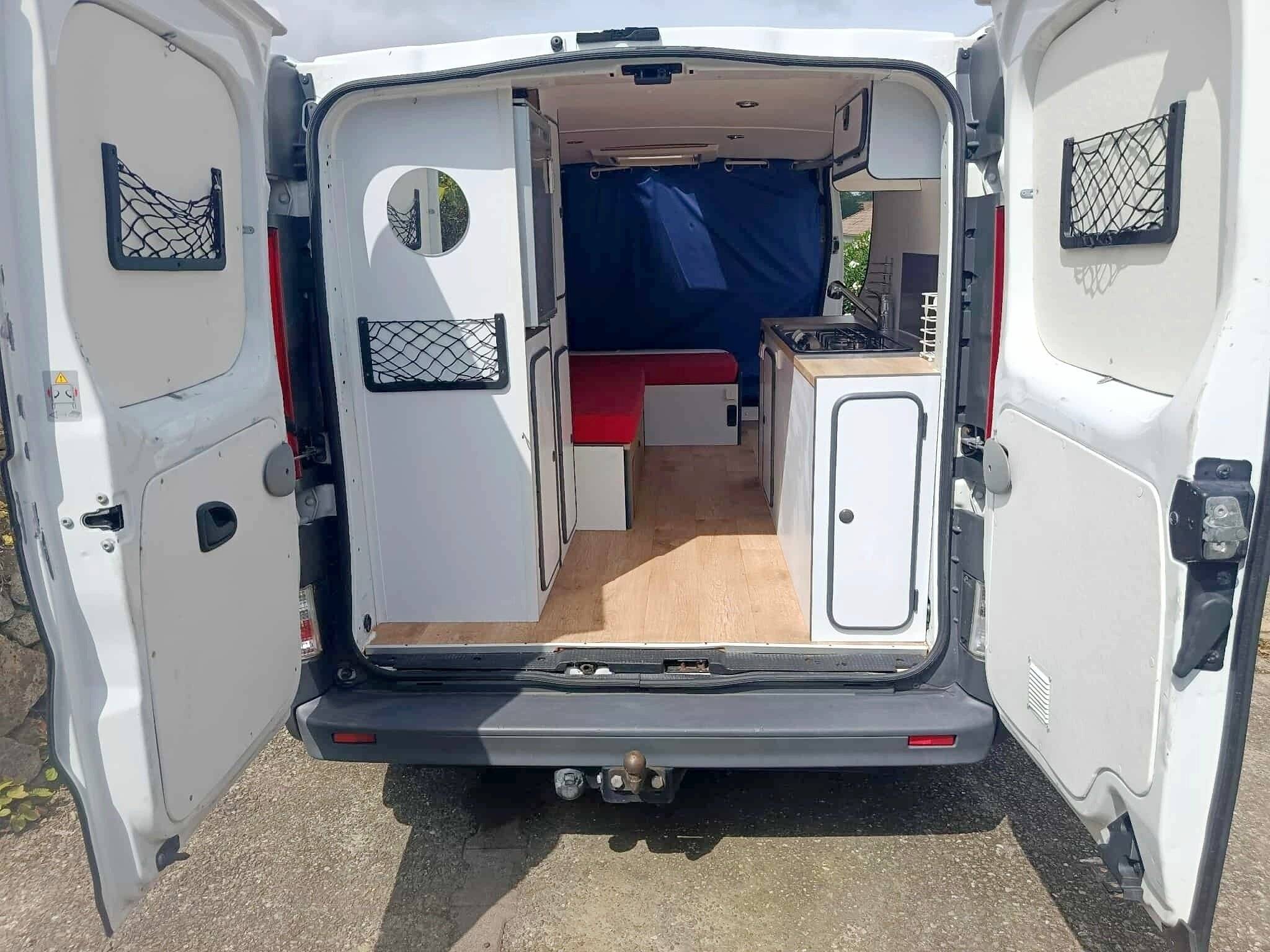 Le Van Occitan Renault trafic 2.0 DCI