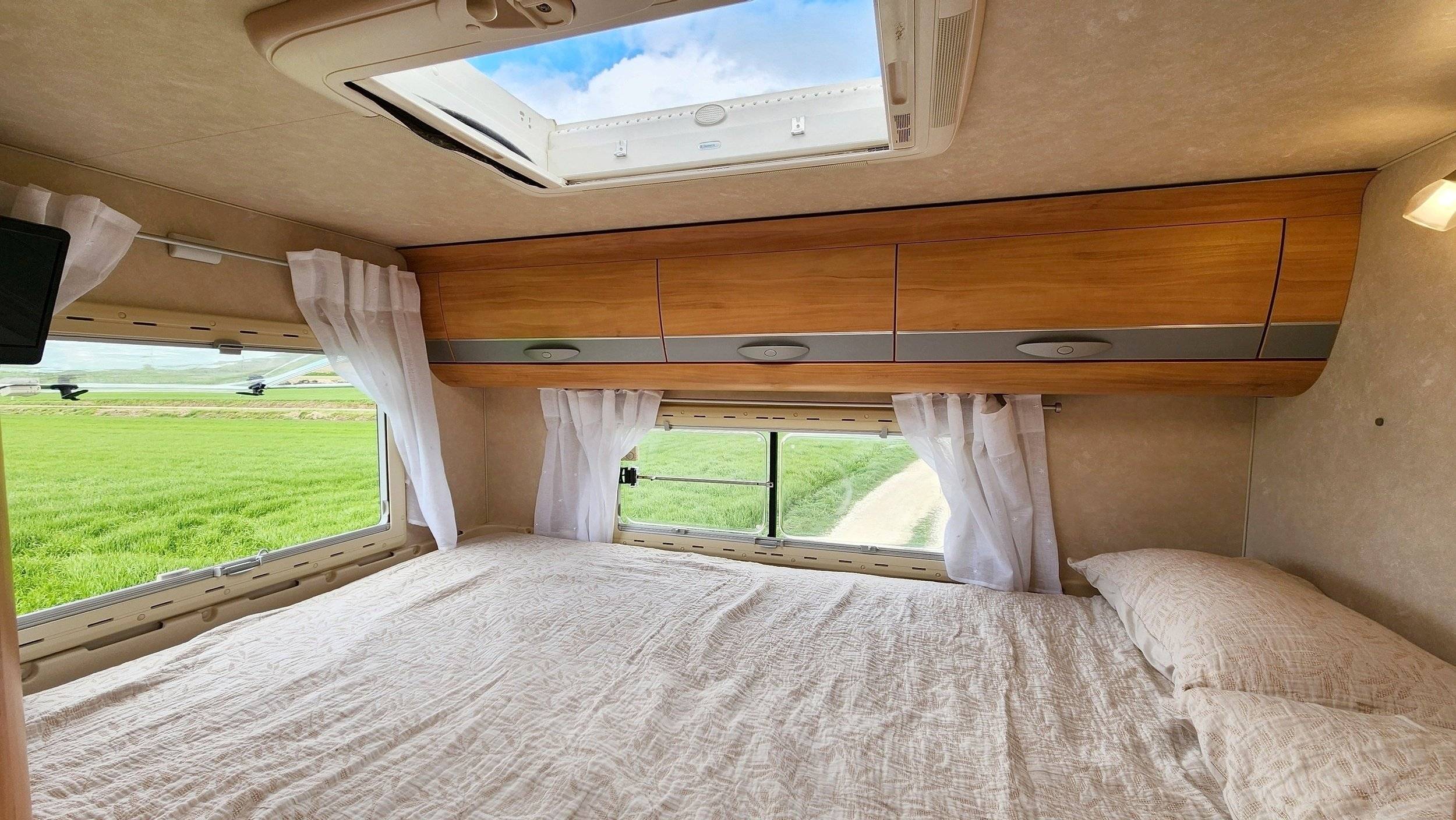 Schlafplätze Iveco DUCATO - Yescapa