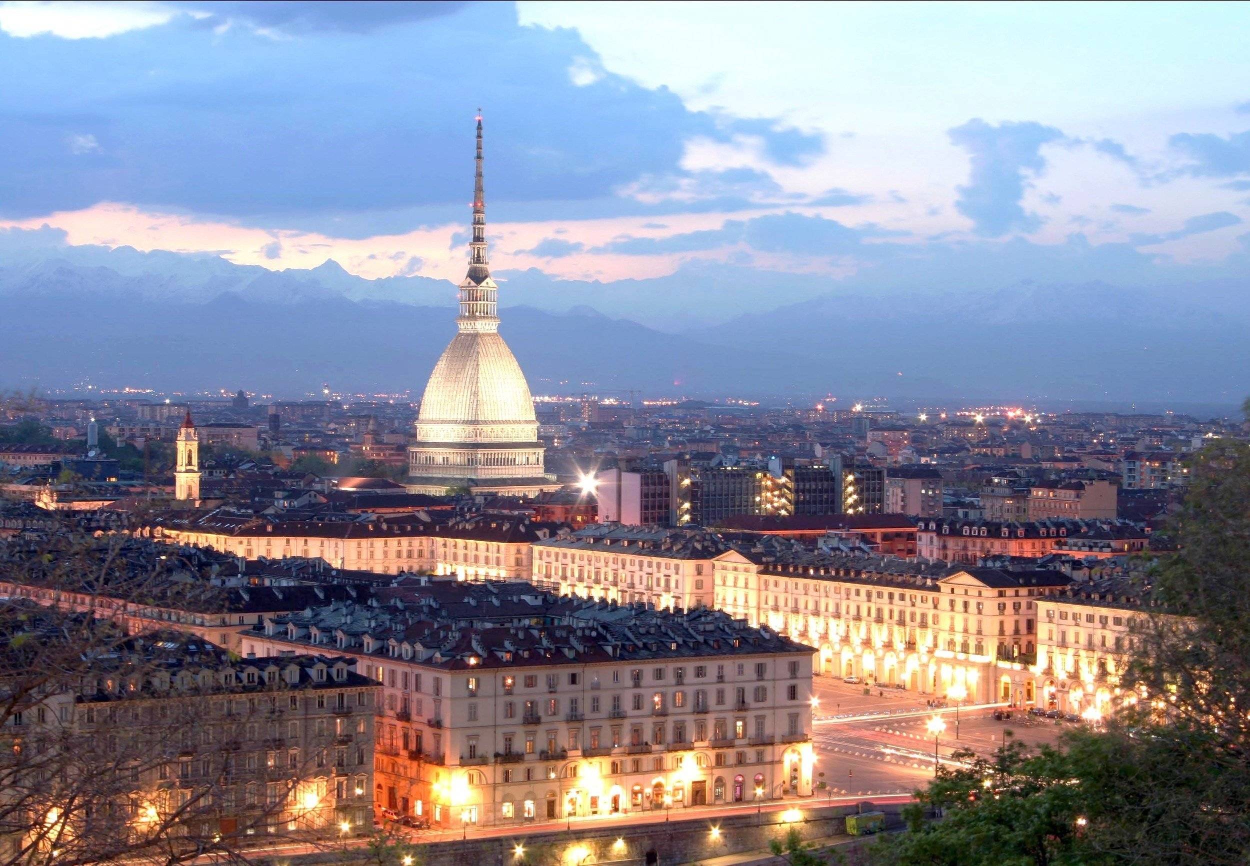 Noleggio di camper, van e furgoni camperizzati - Torino