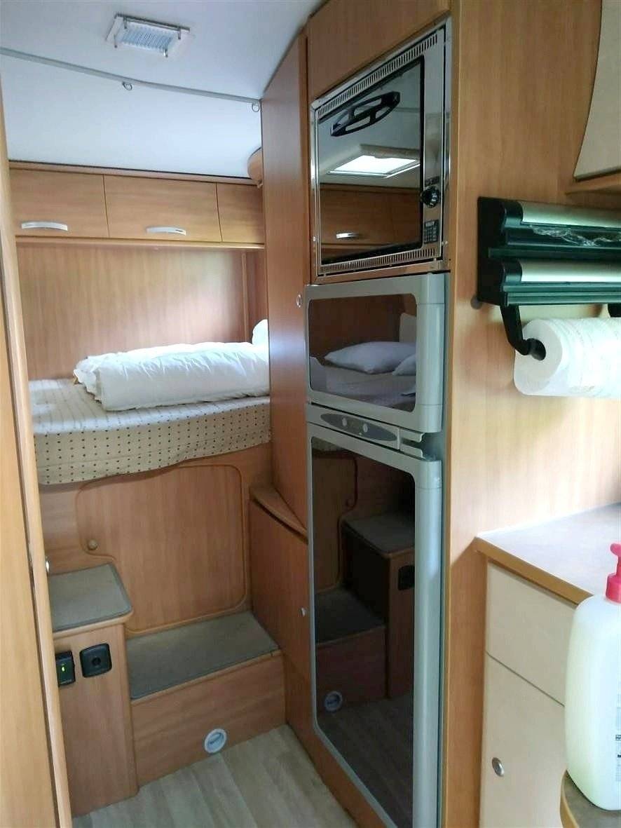 Challenger ford transit