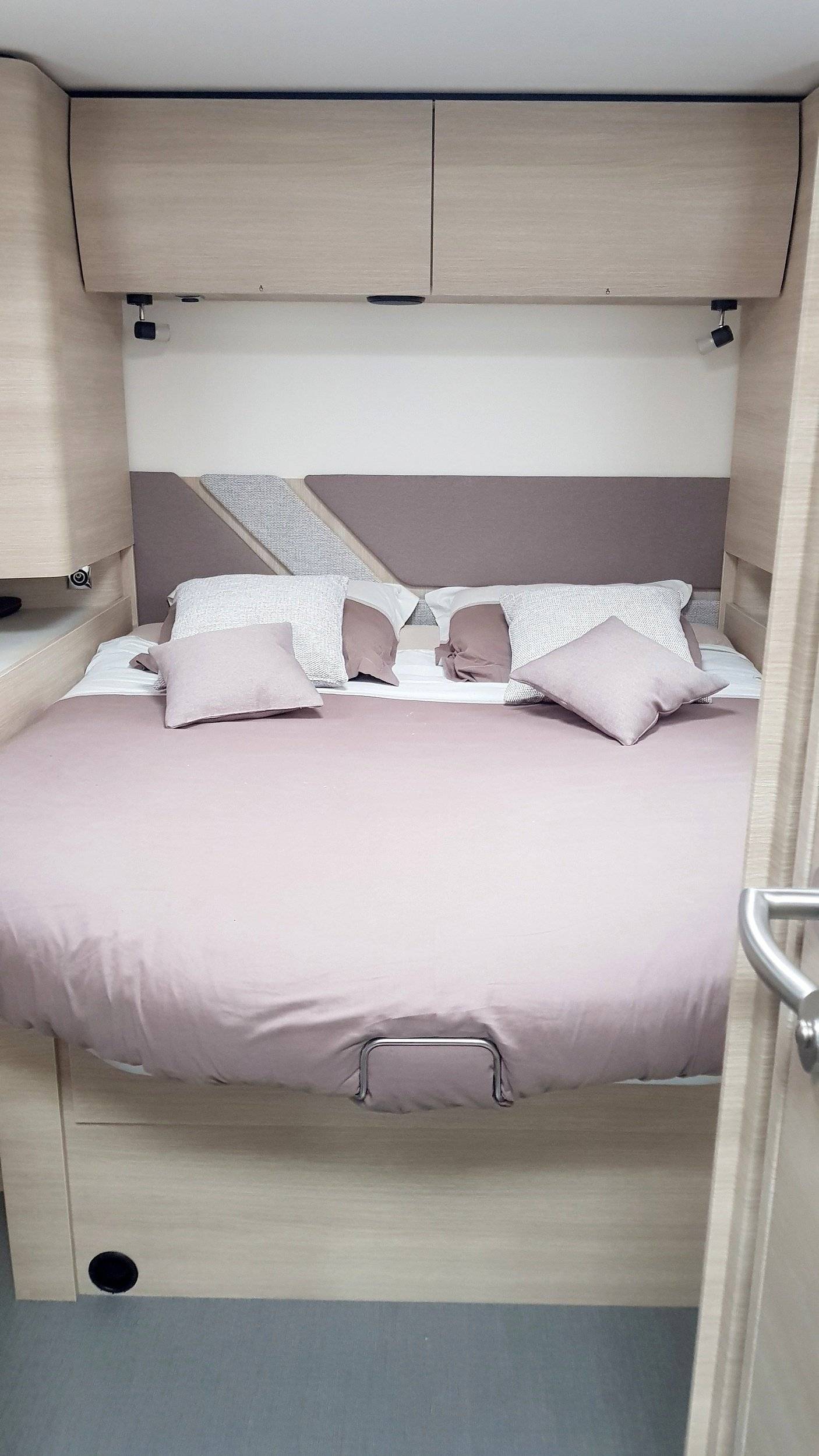 Rapido Rapido ULTIMATE LINE 696F