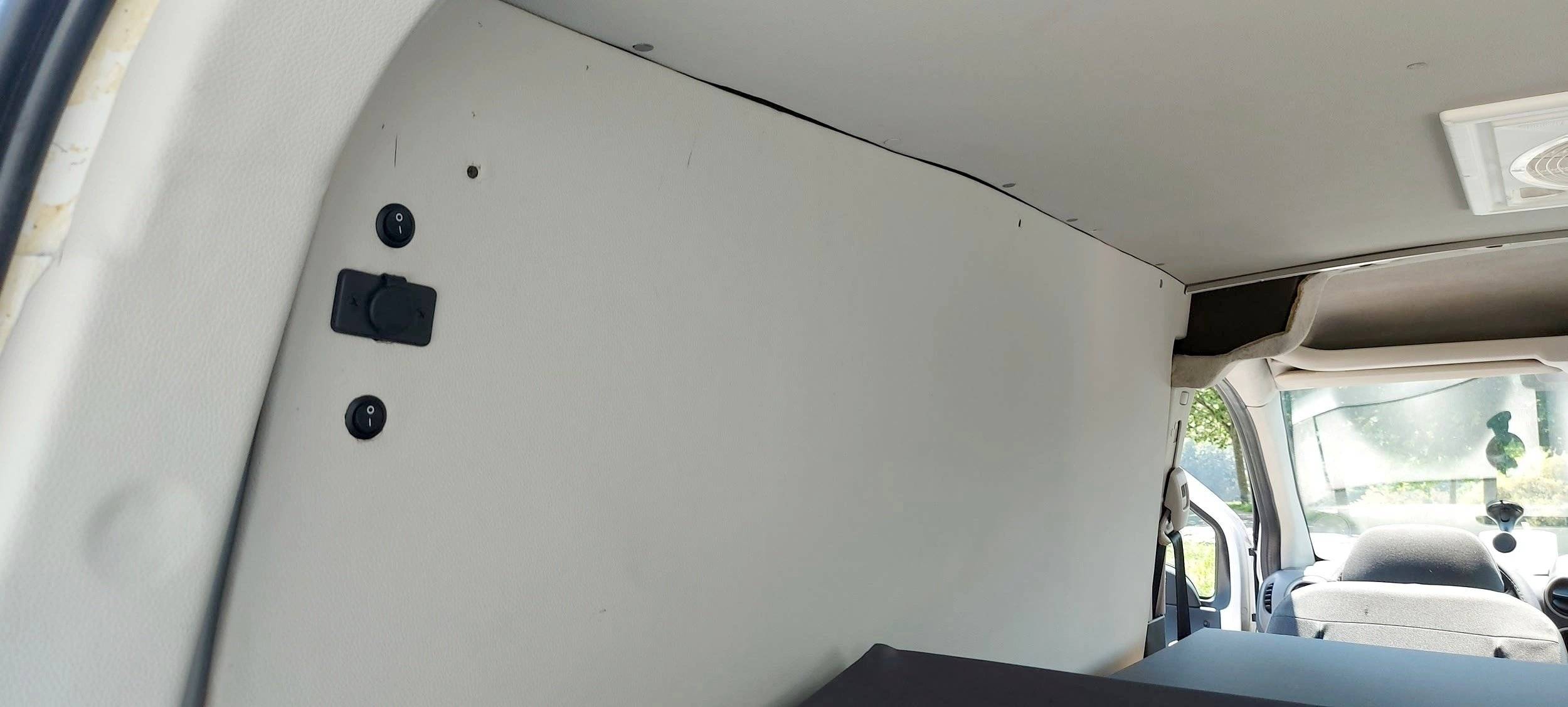 Camp'In Box Campervan