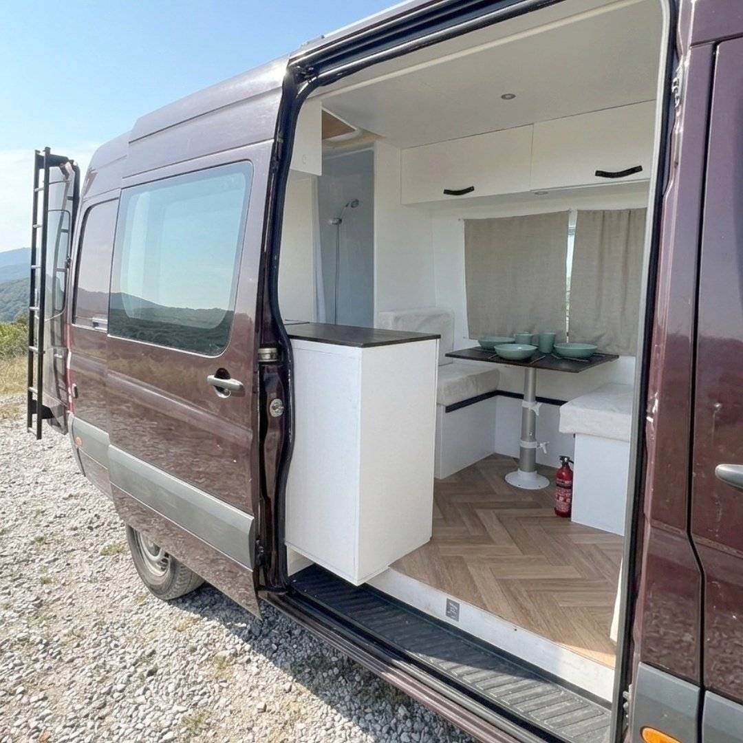 Mercedes Sprinter 2,14 l 163 ch