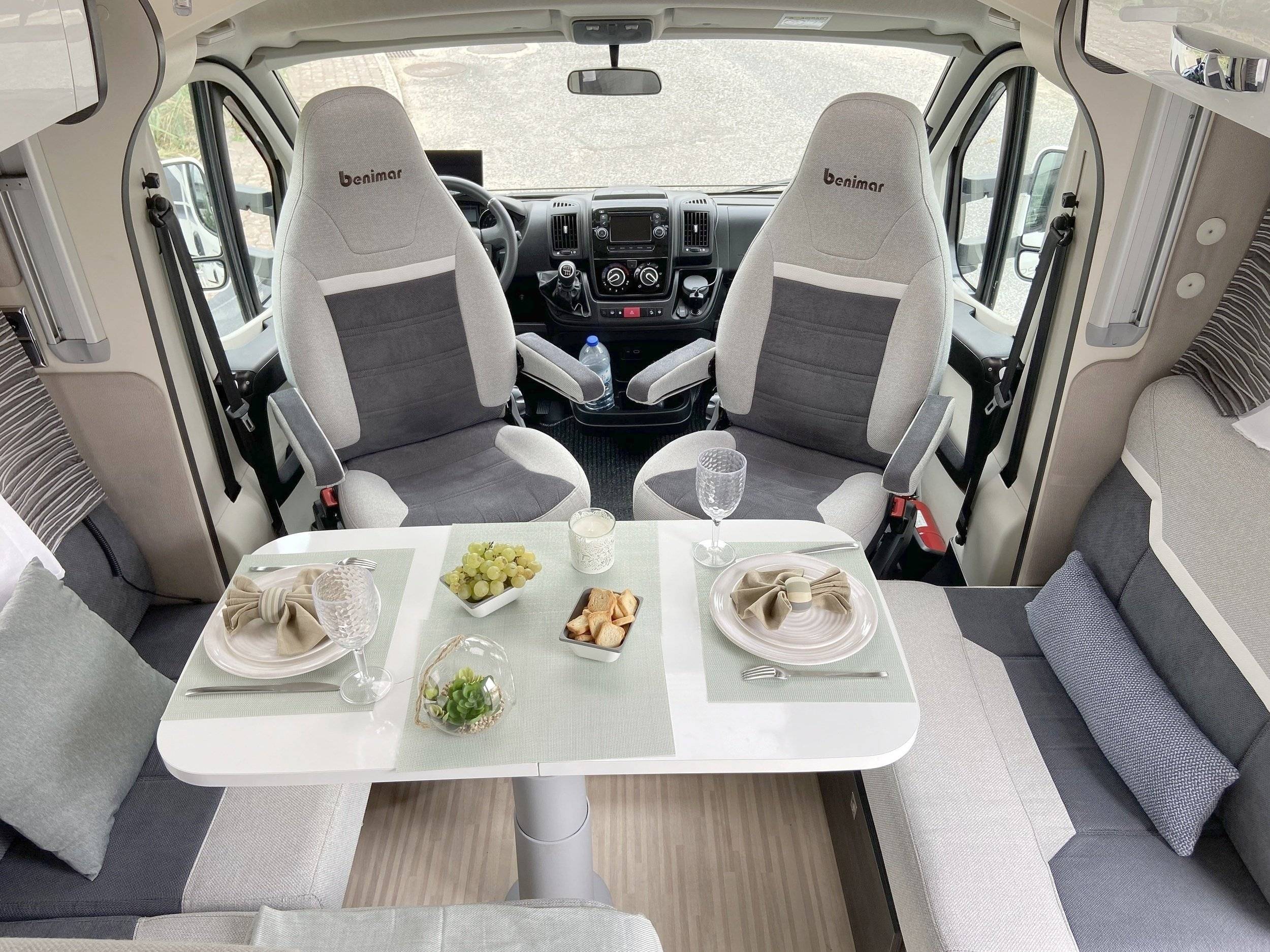 Coin repas Fiat Ducato 2,3 l 150 ch/Al-Ko - Yescapa