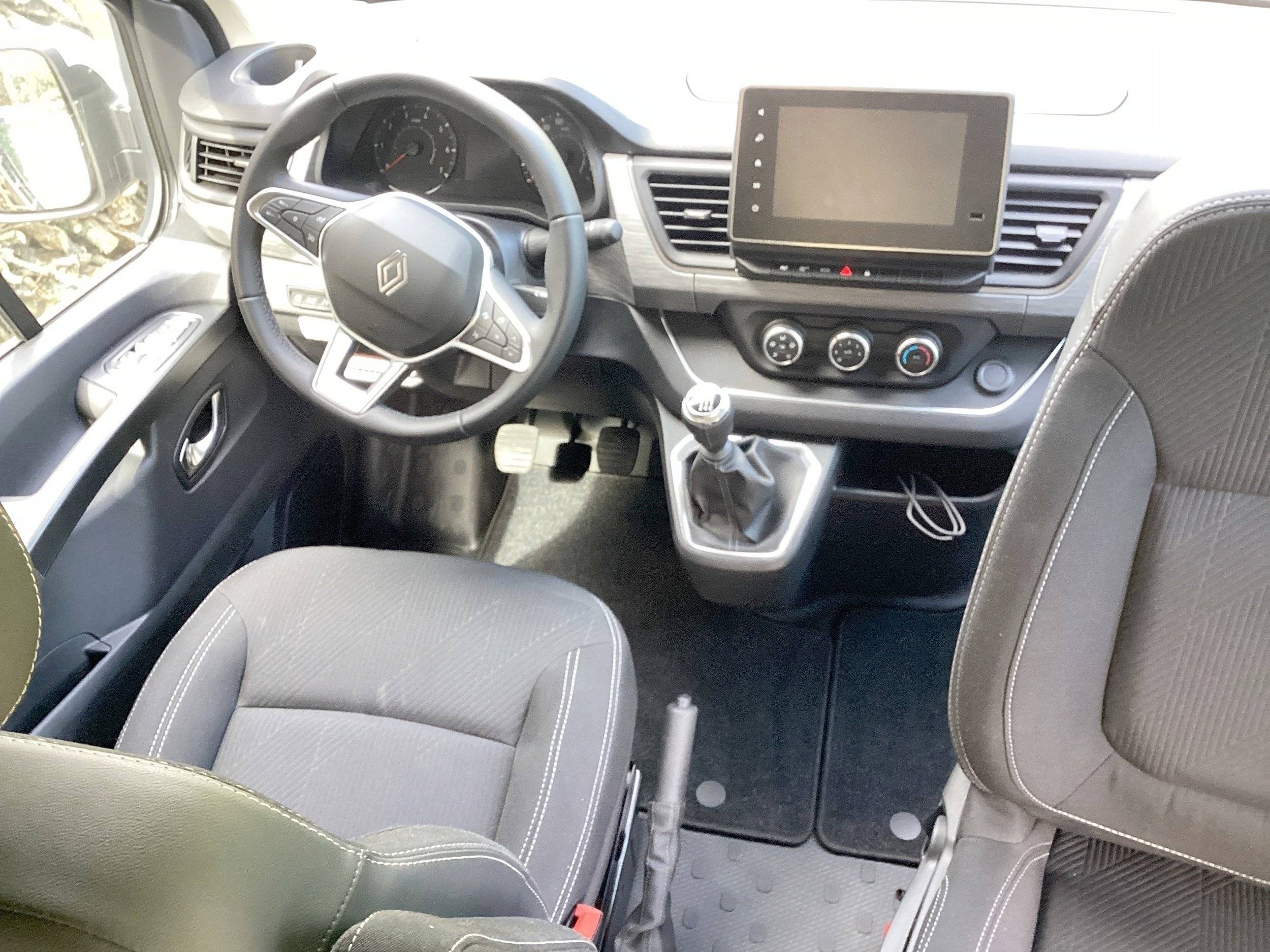 Jcg Créations Trafic 2,5 l 150 ch