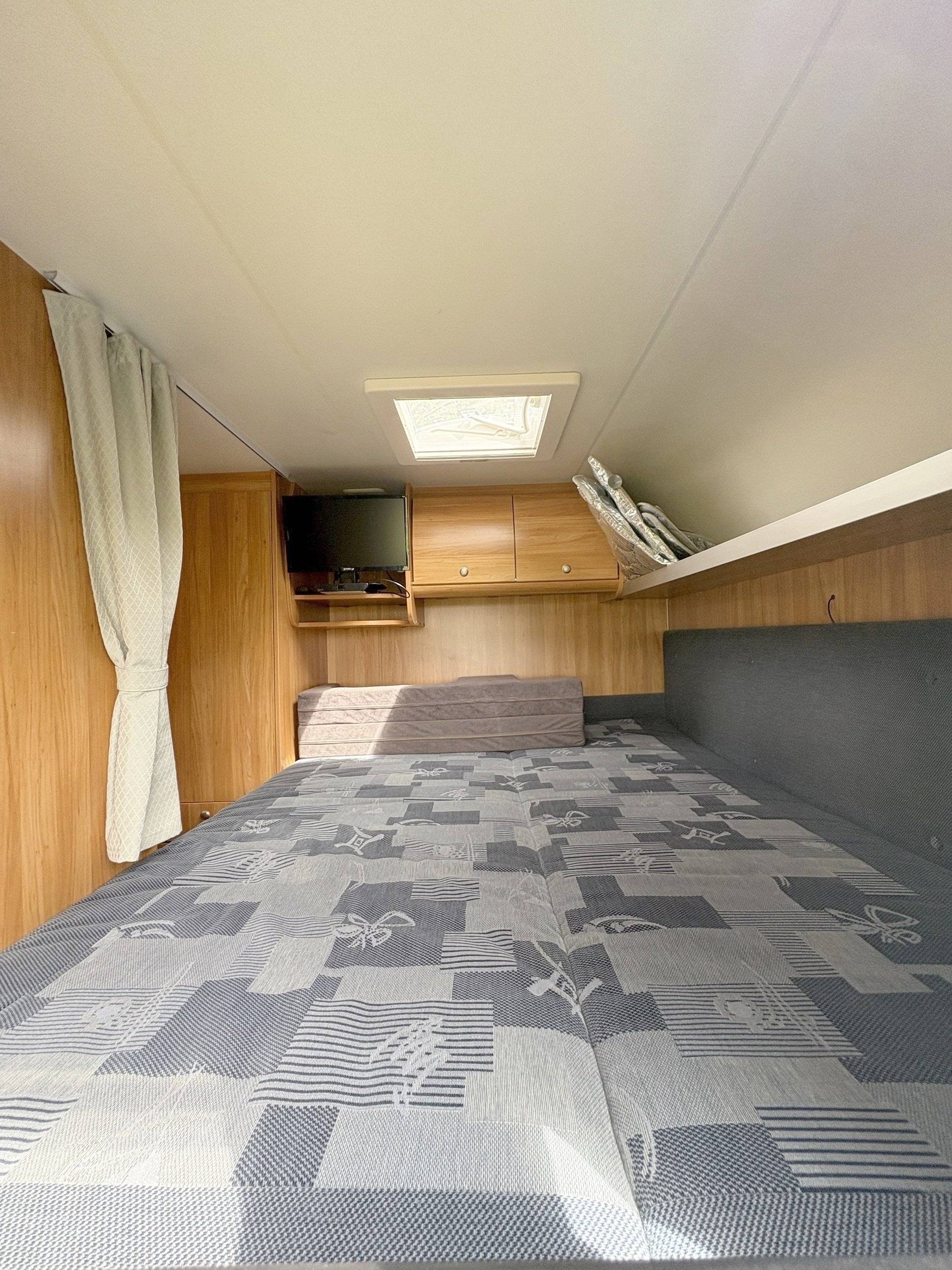 Couchages Fiat Fiat ducato 2.8l JTD - Yescapa