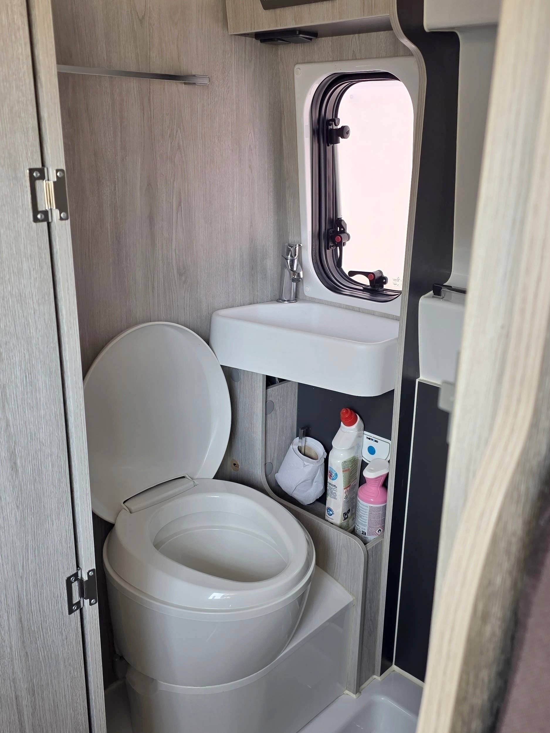 Ci Ducato 2.2 L 140 CH