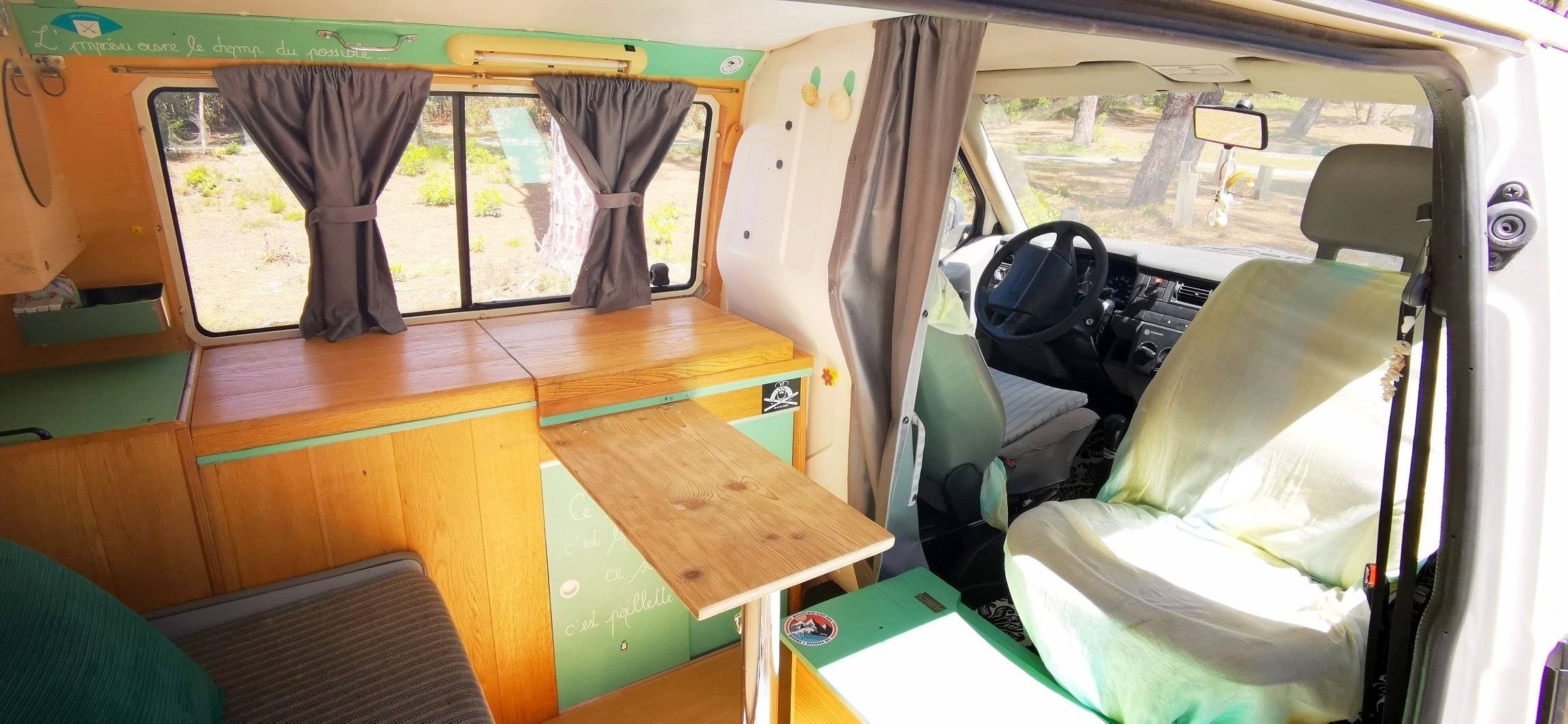 Eethoek Volkswagen T4 1.9l TD - Yescapa