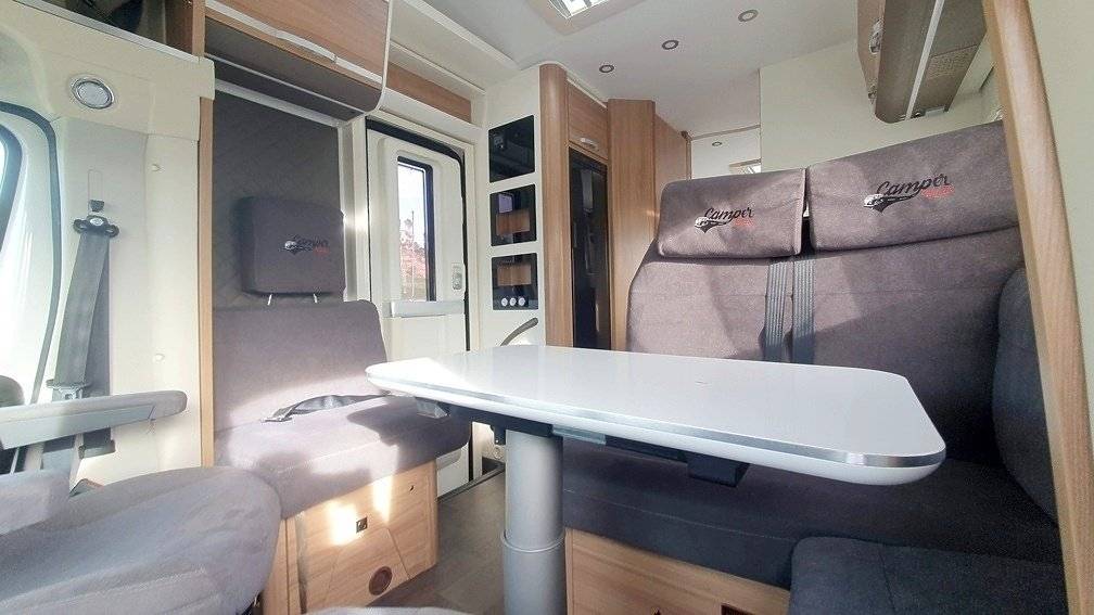 Adria CORAL XL 660SL