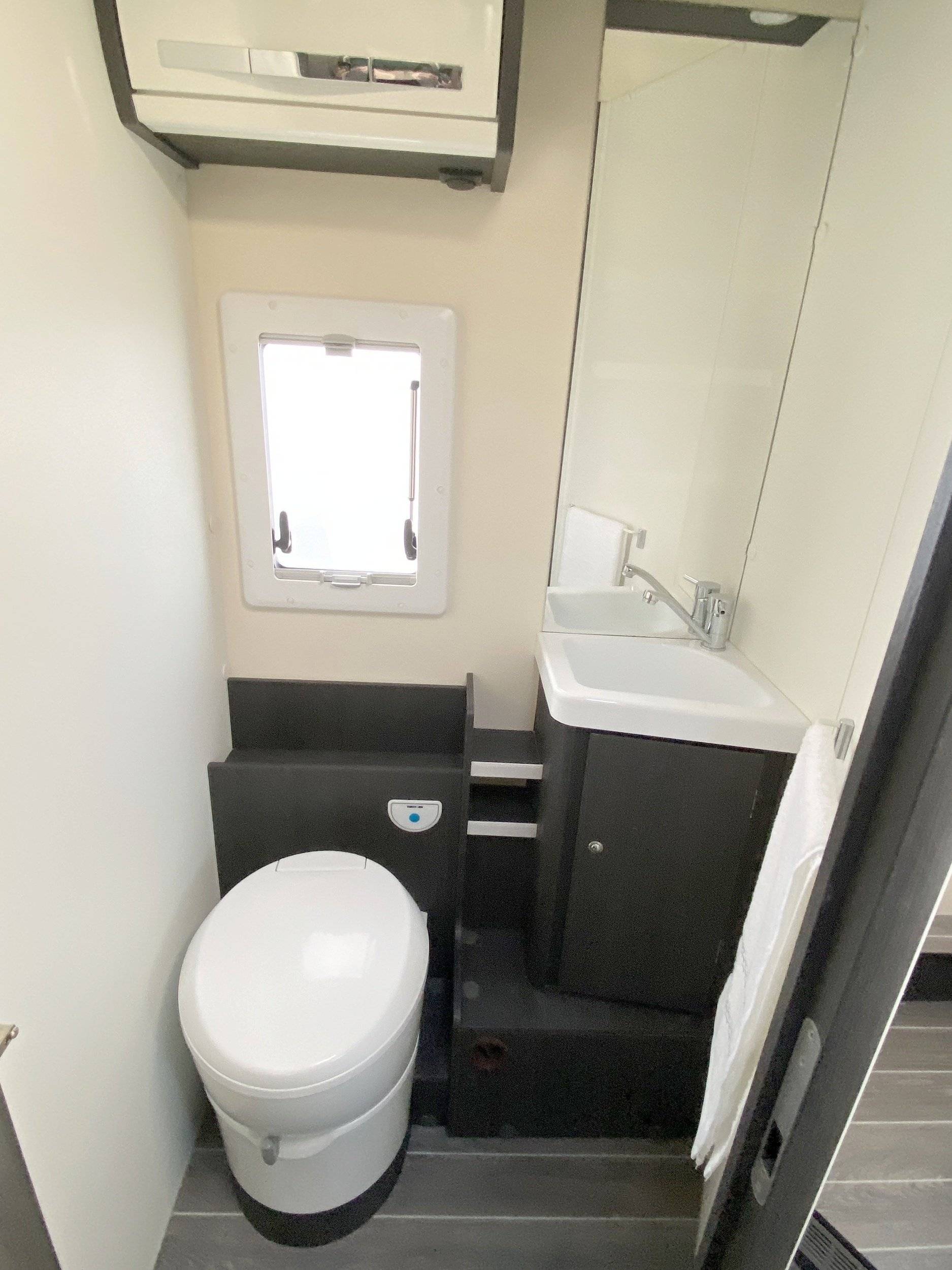 Hymercar Transit 2,0 l 130 ch