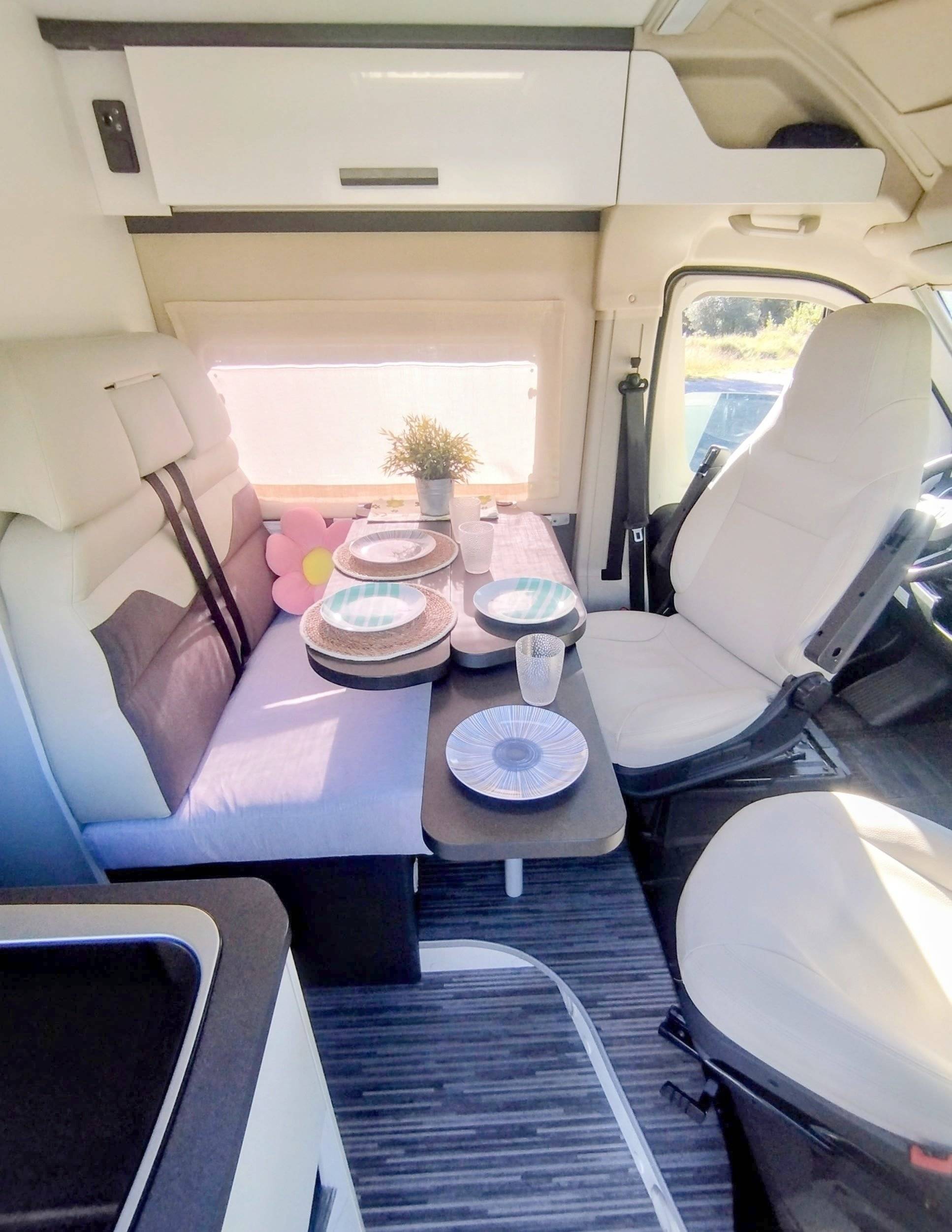 Comedor Fiat Ducato 2,2 l Multijet 130 ch. - Yescapa