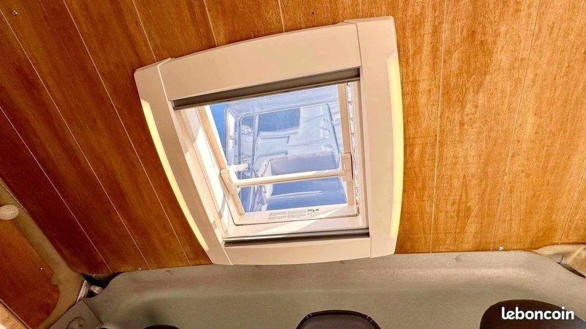 ventoux van RENAULT TRAFIC III Grand Confort